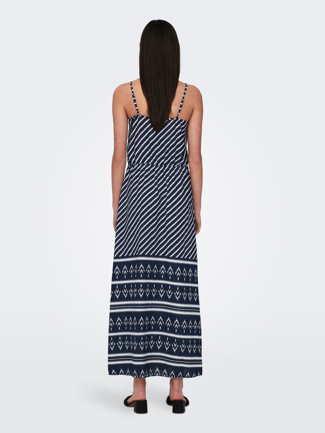 Maxi v-neck dress