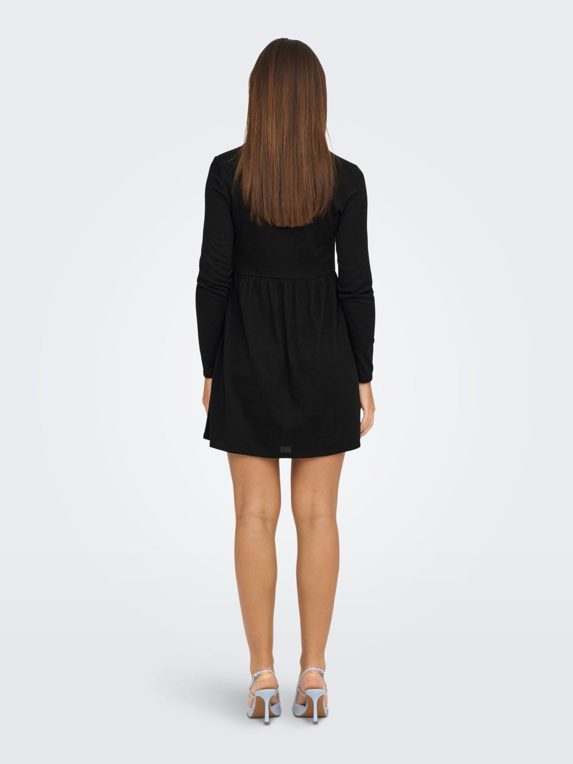 MINI O-NECK SHORT DRESS