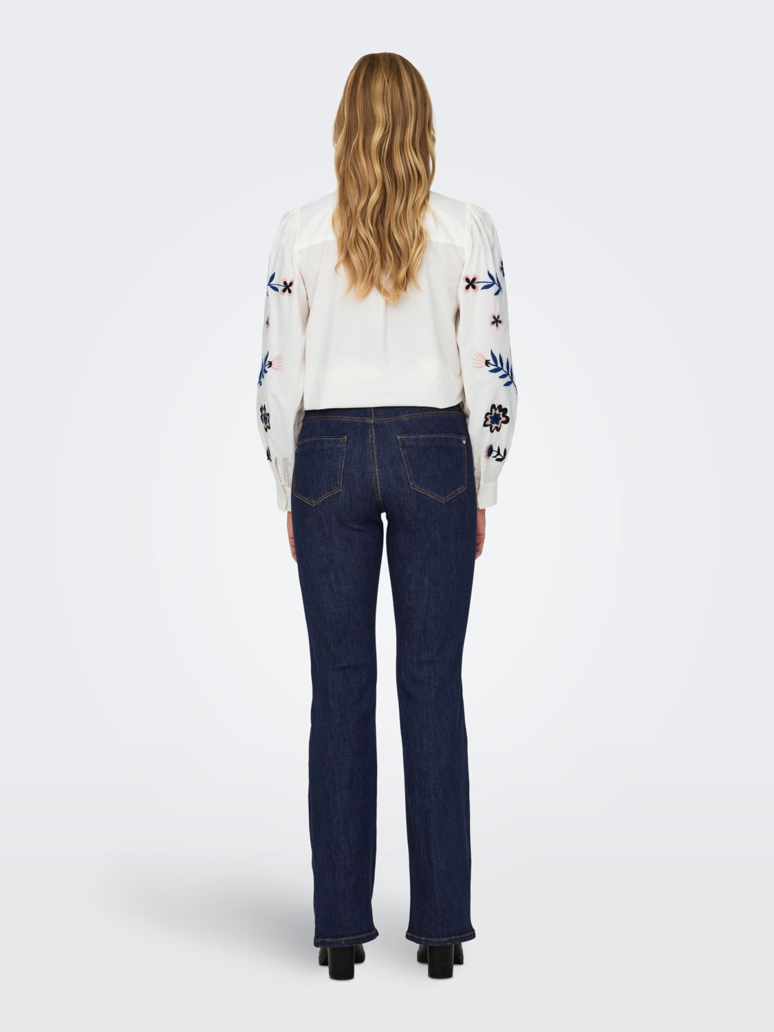 Flared Fit High waist Jeans