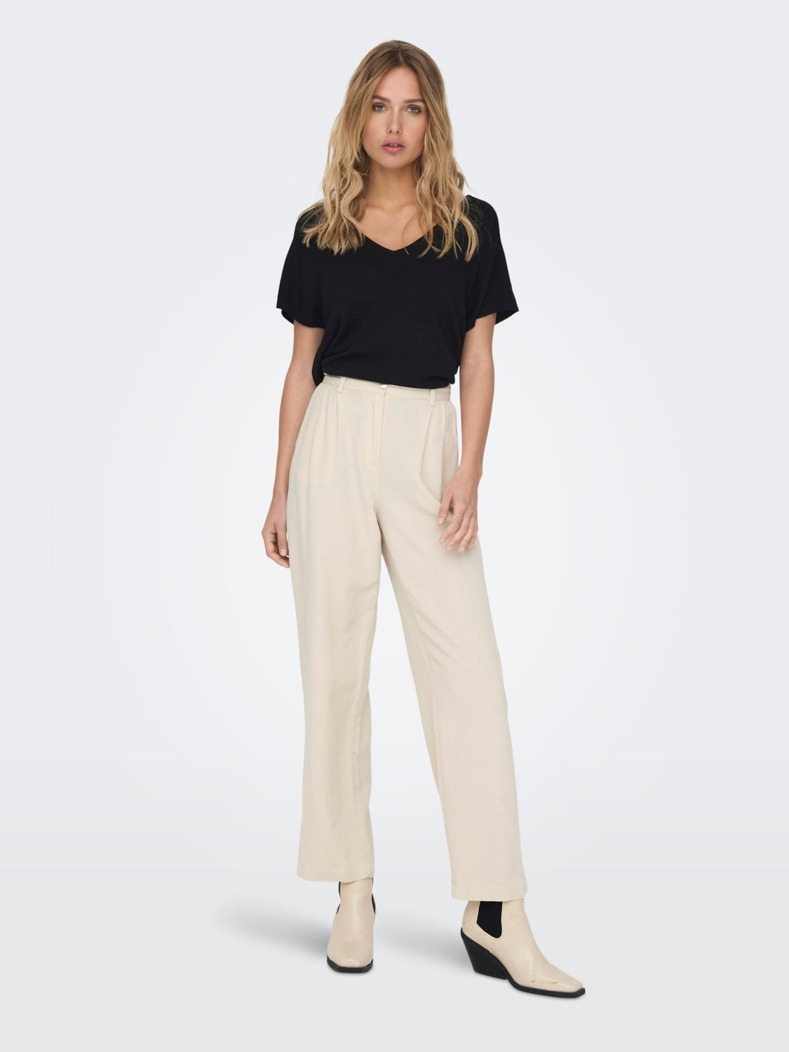 Loose Fit V-Neck Top