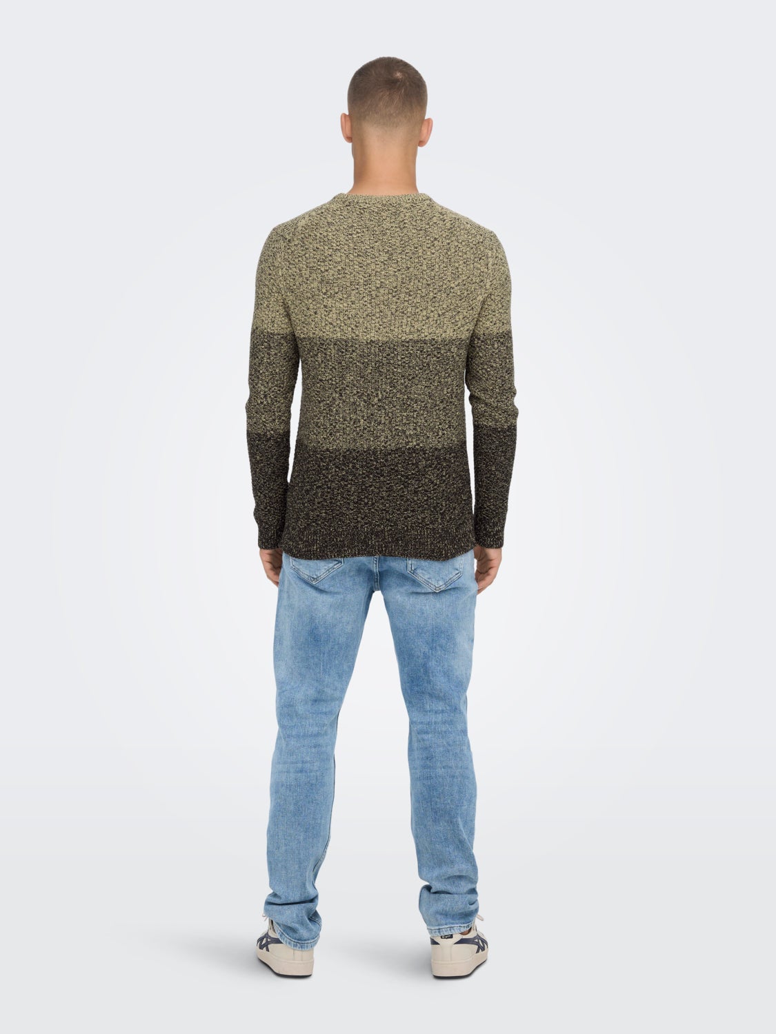 Textured knitted pullover