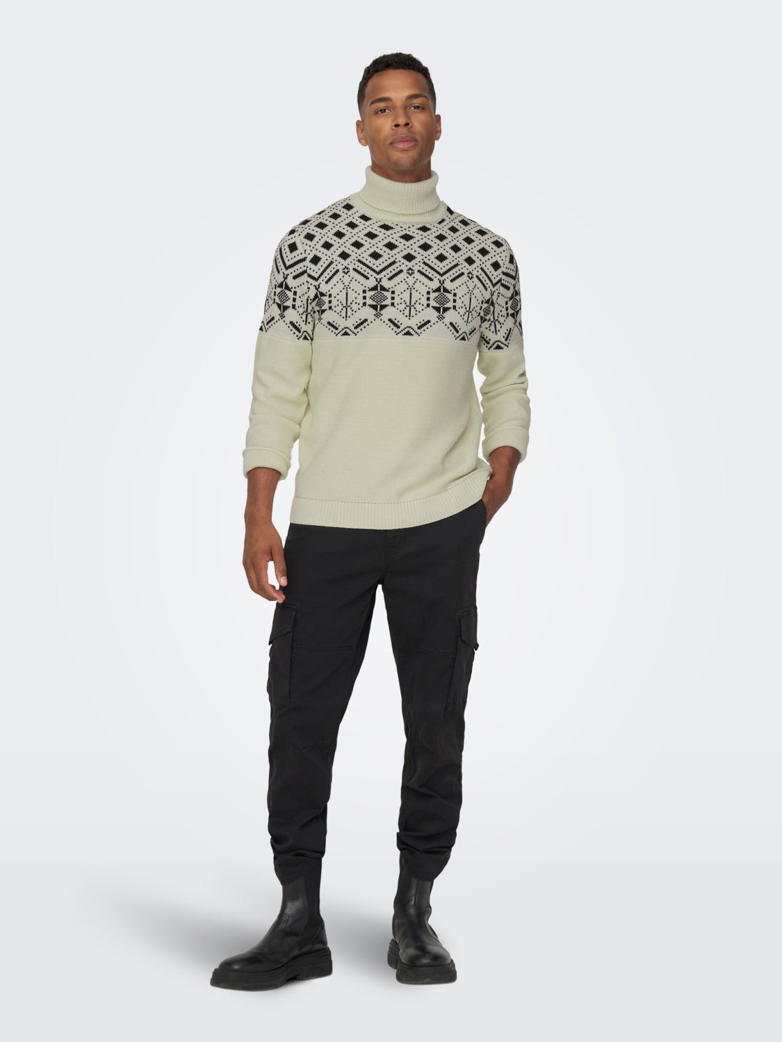 Roll neck knitted pullover
