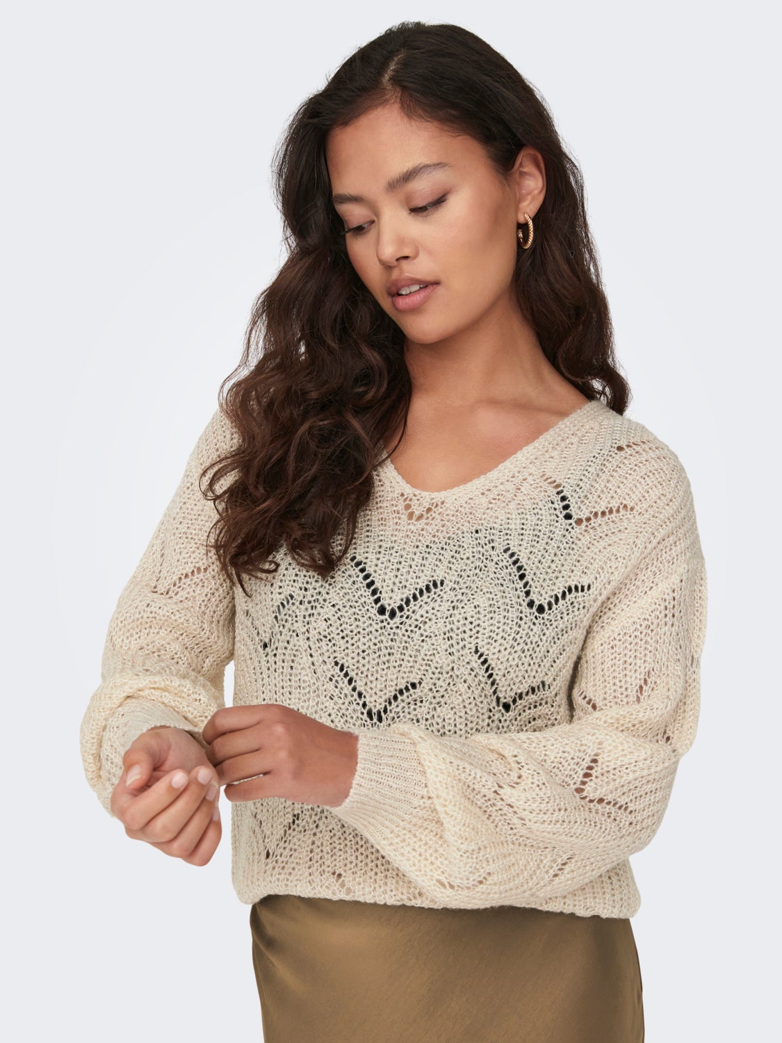 V-Neck Pullover