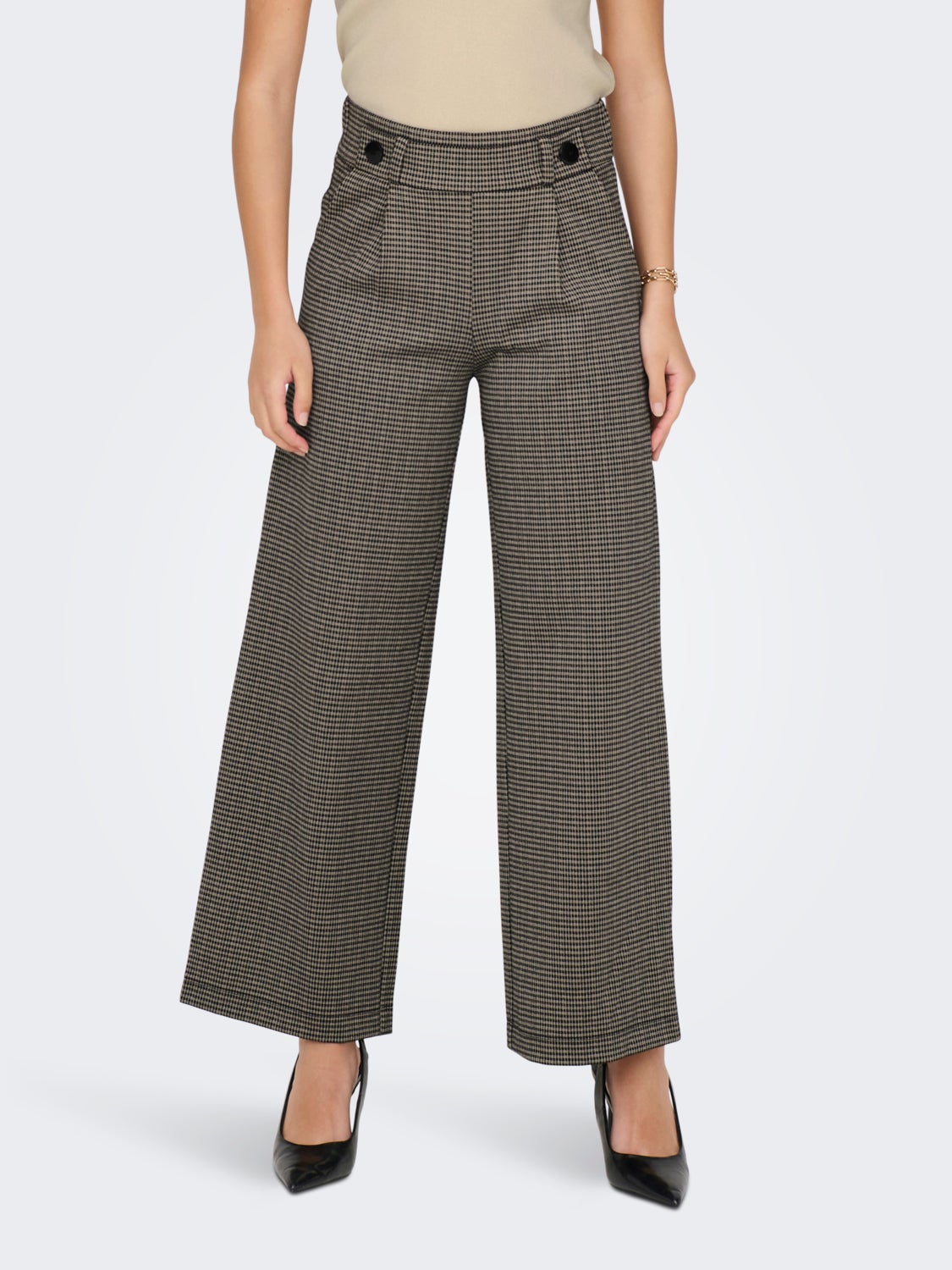 Wide checked pants