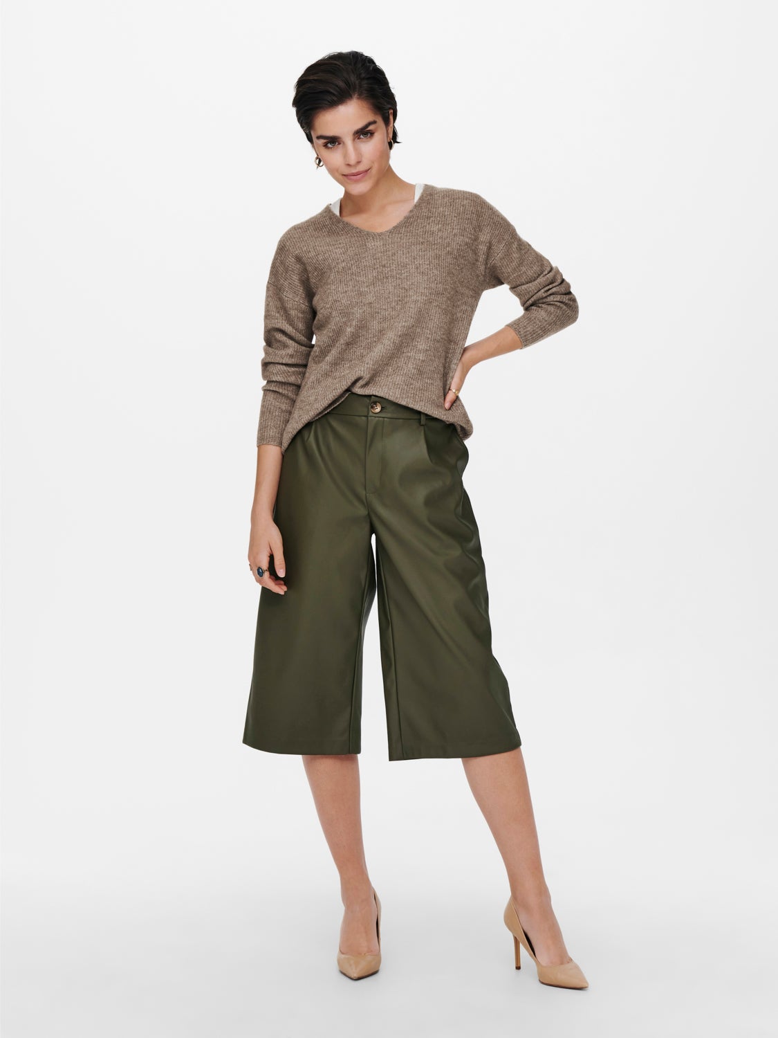 V-neck Knitted Pullover