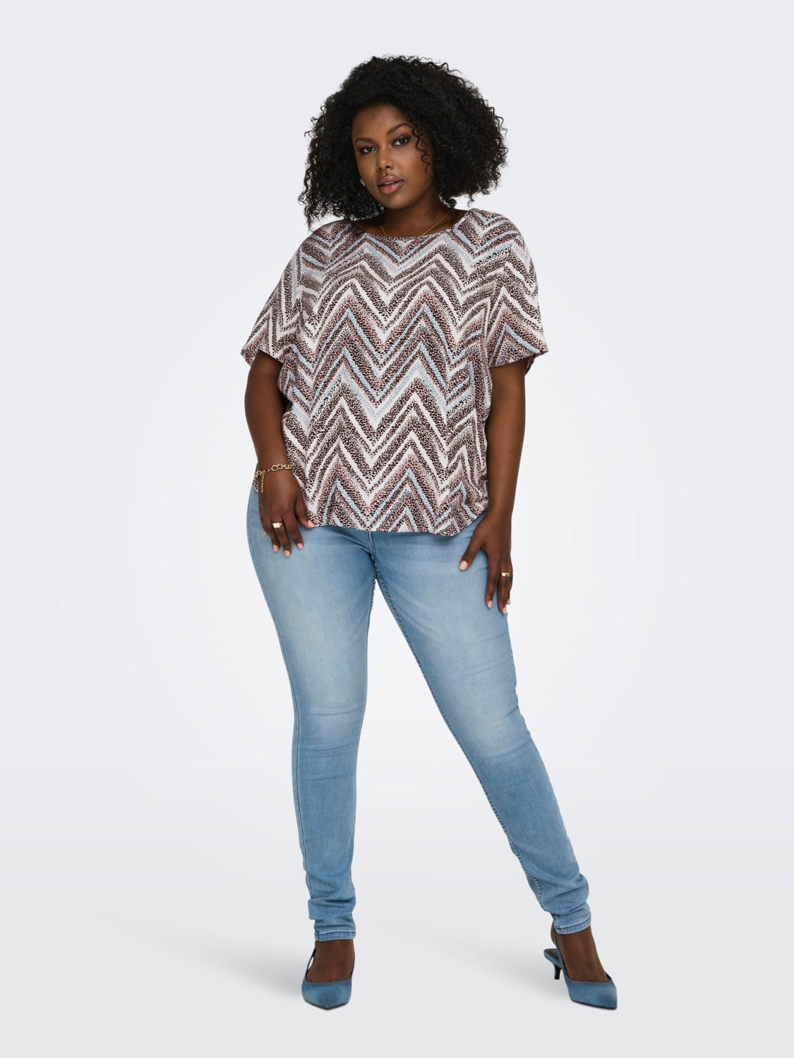 Curvy viscose top