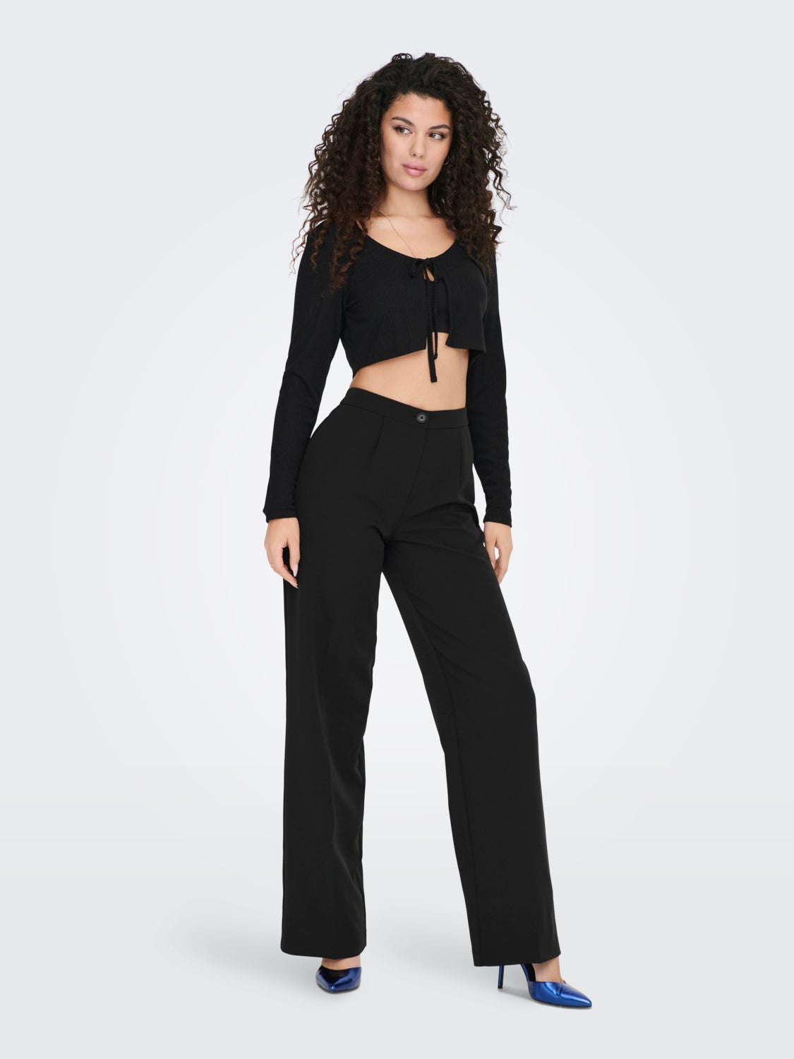 Cropped V-Neck Cardigan