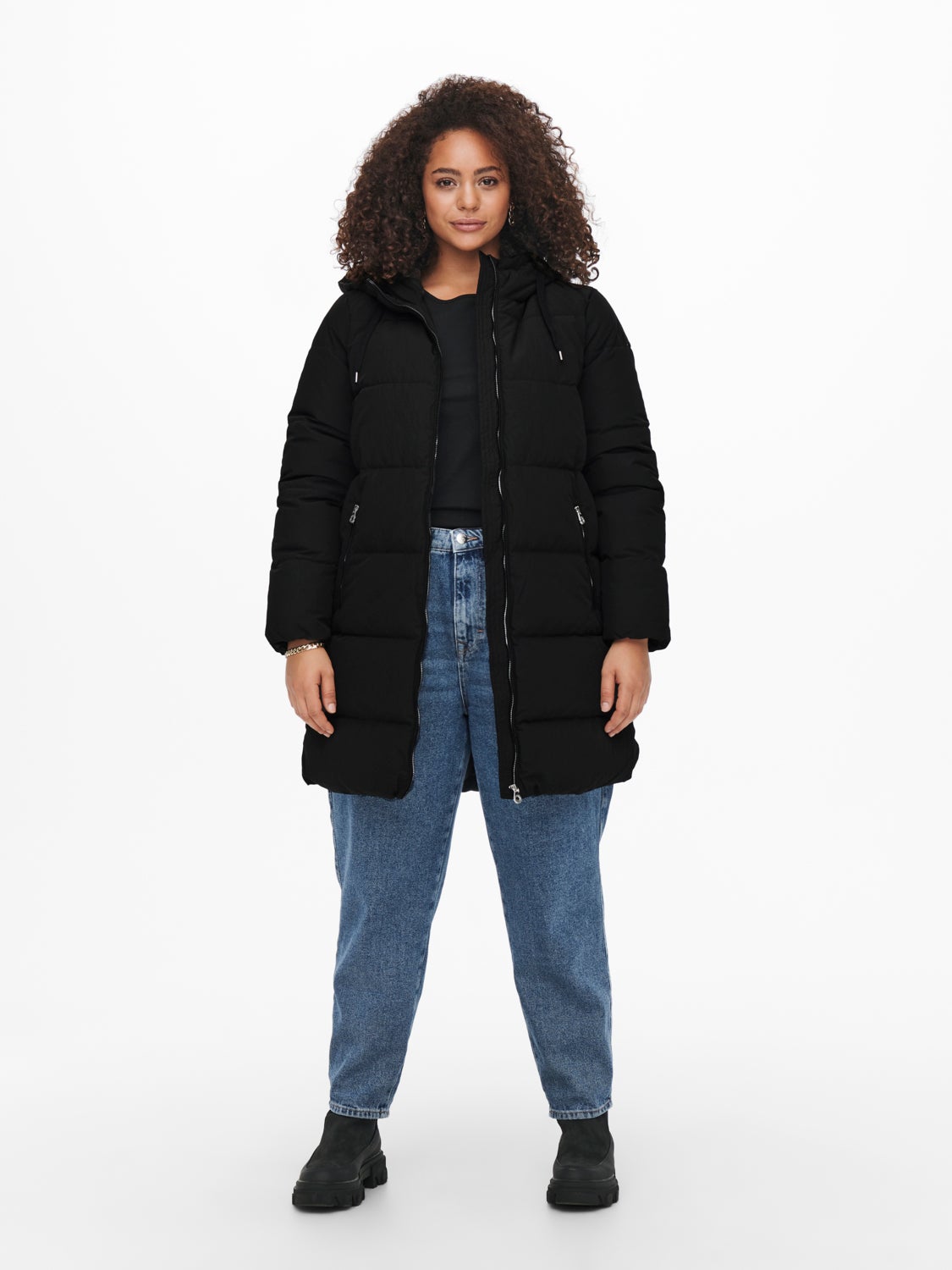 Curvy long puffer coat