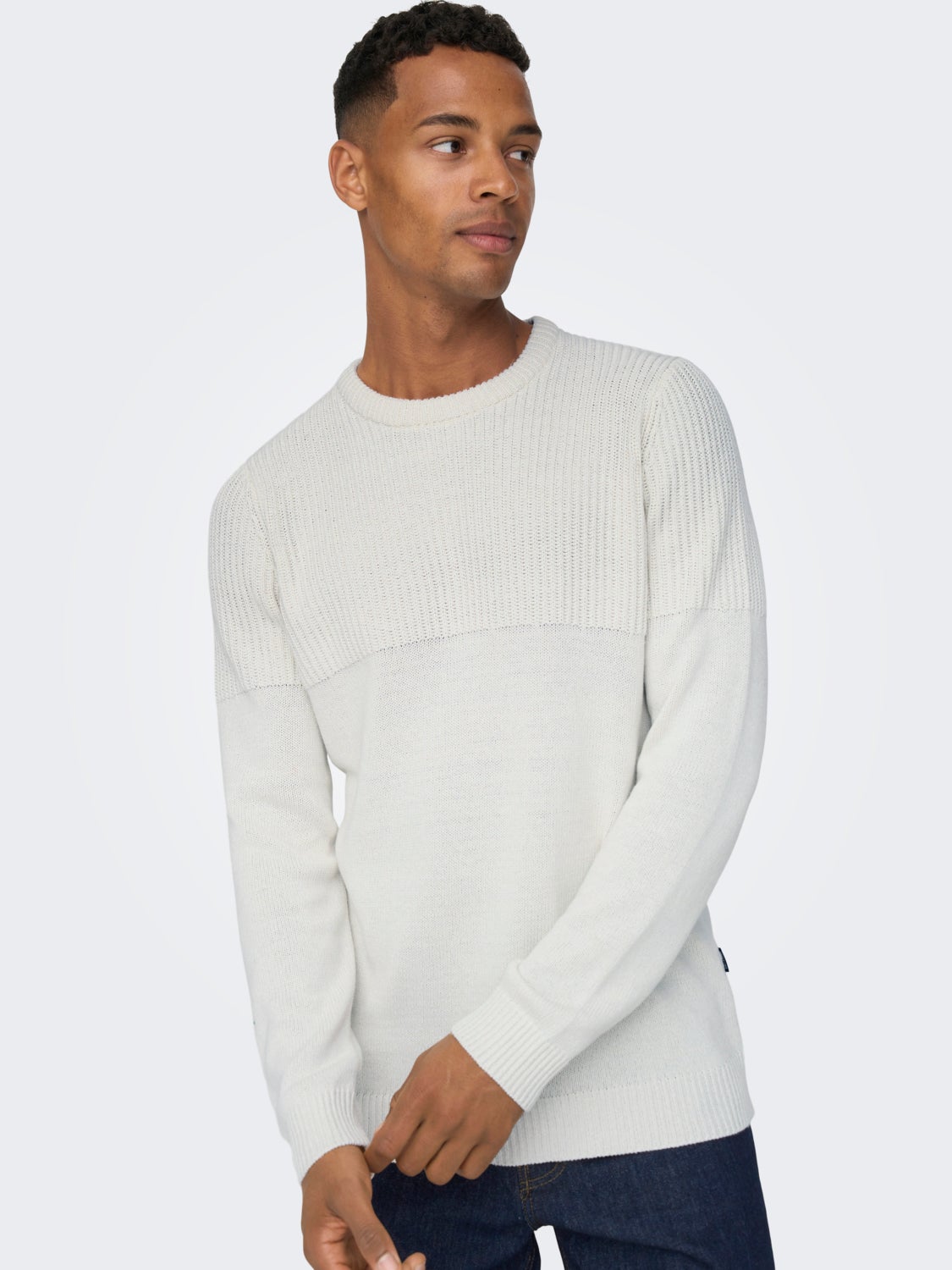 Rib detailed knitted pullover