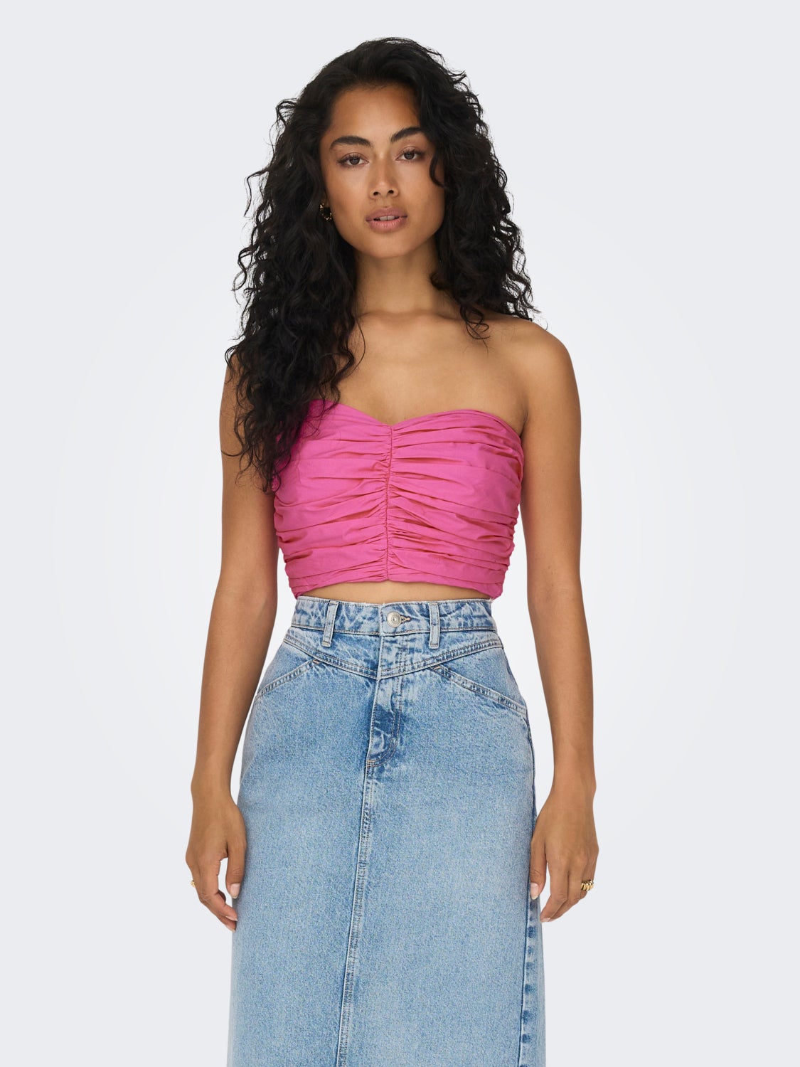 Sleeveless crop top