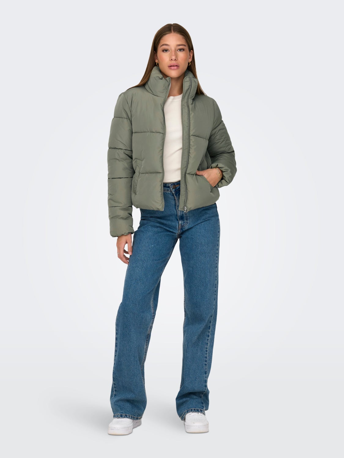 High neck short jacket