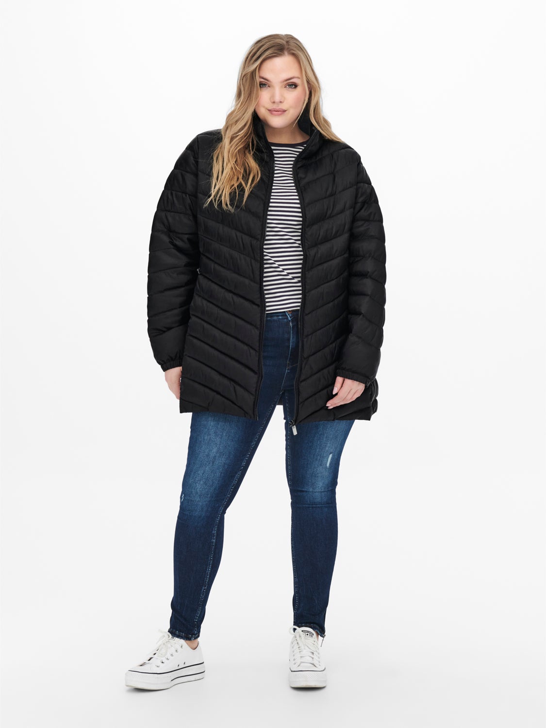 Curvy quilted coat
