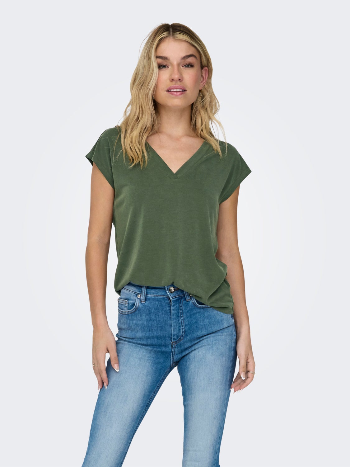 V-NECK TOP WITH SHORT SLEEVES