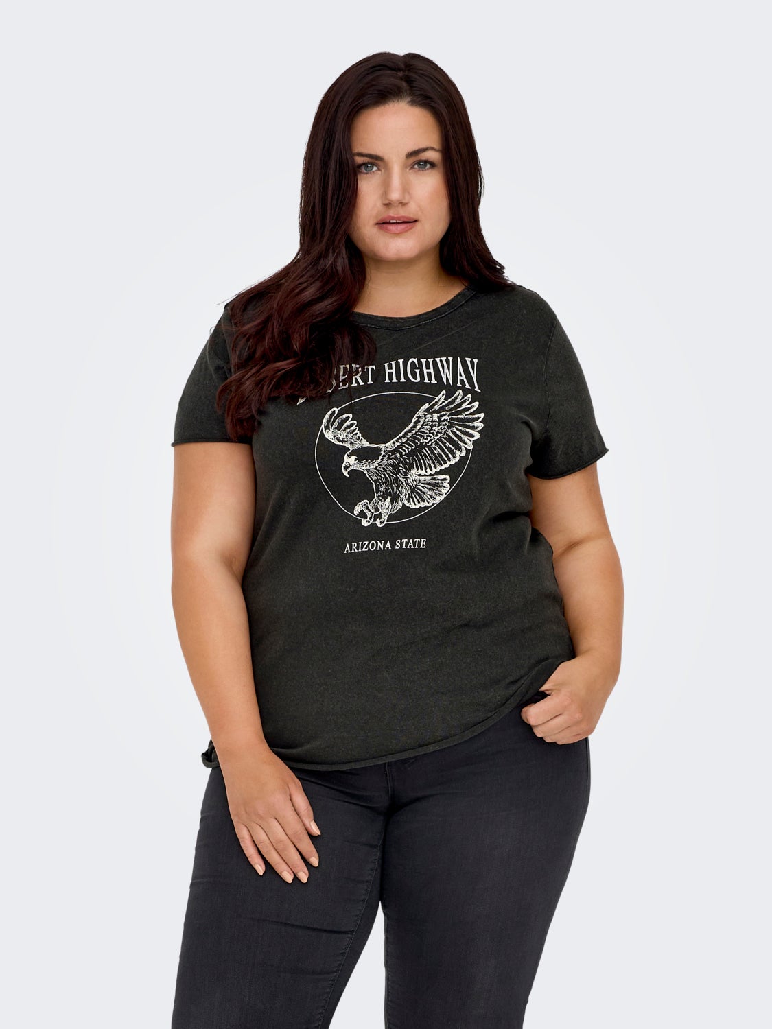 Curvy o-neck t-shirt