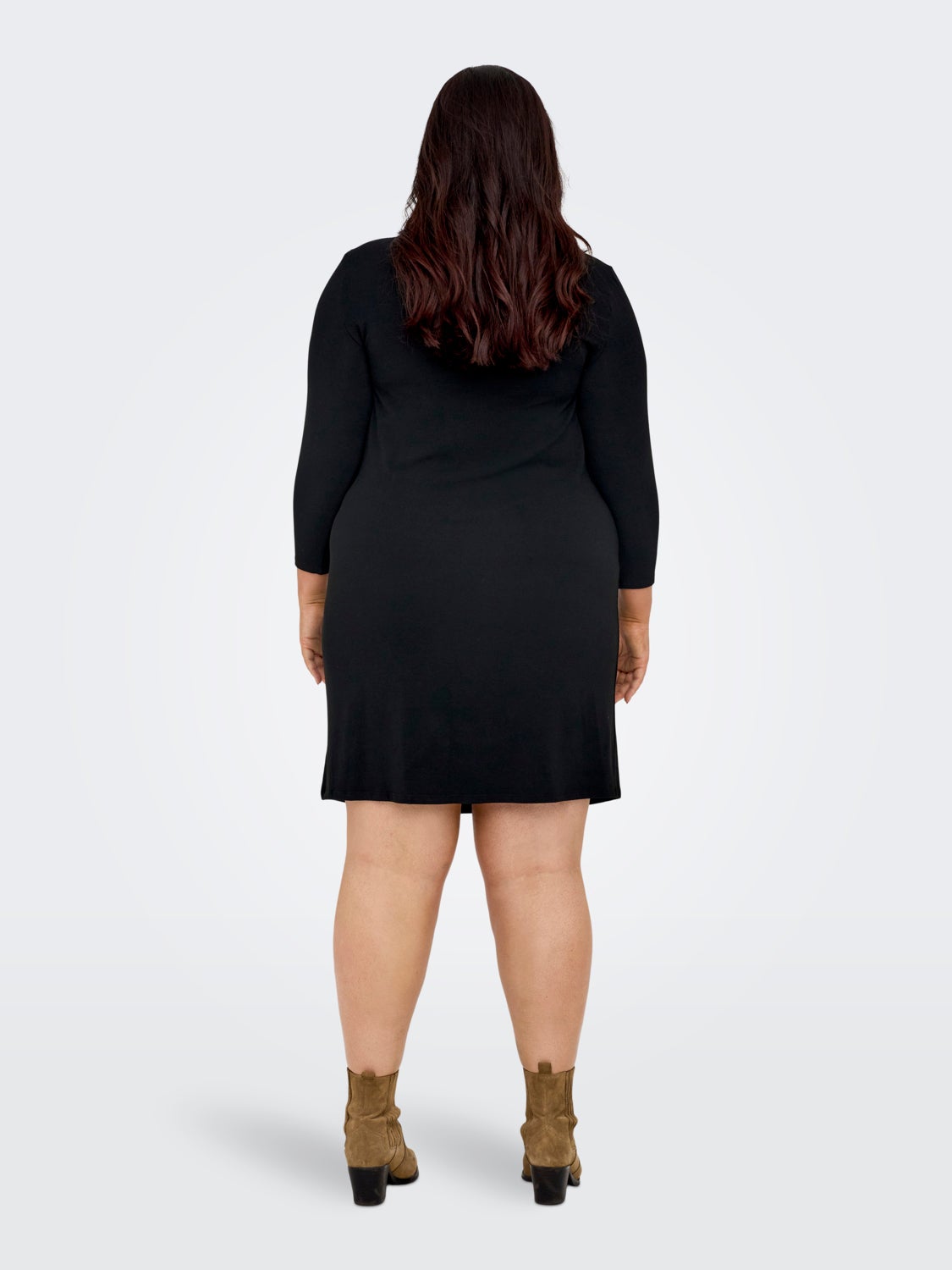 Curvy v-neck dress
