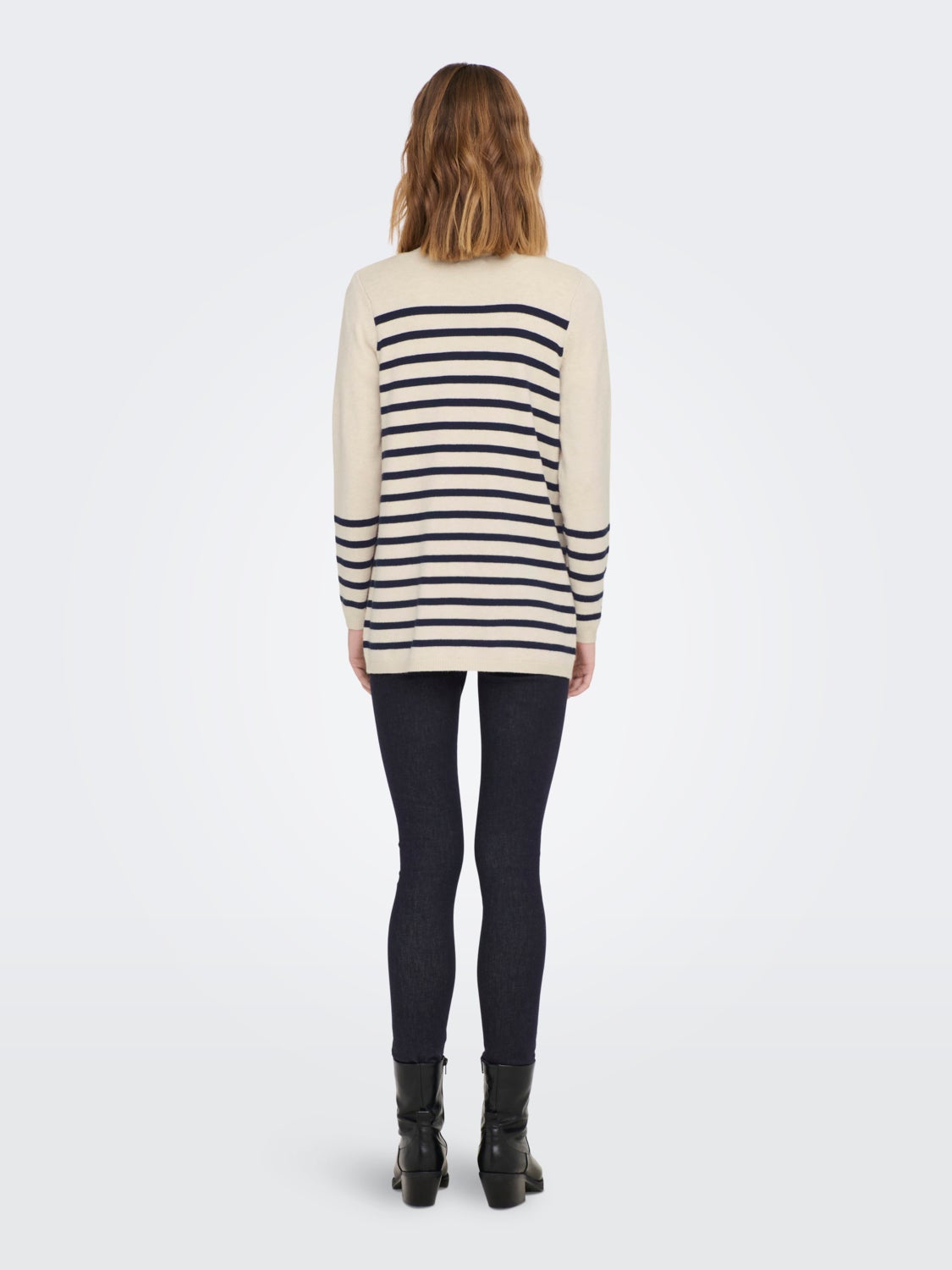 Open knitted cardigan