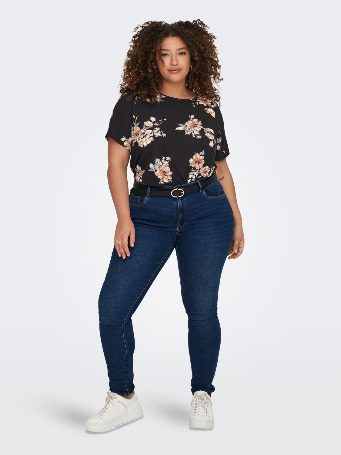 Curvy short sleeve Top