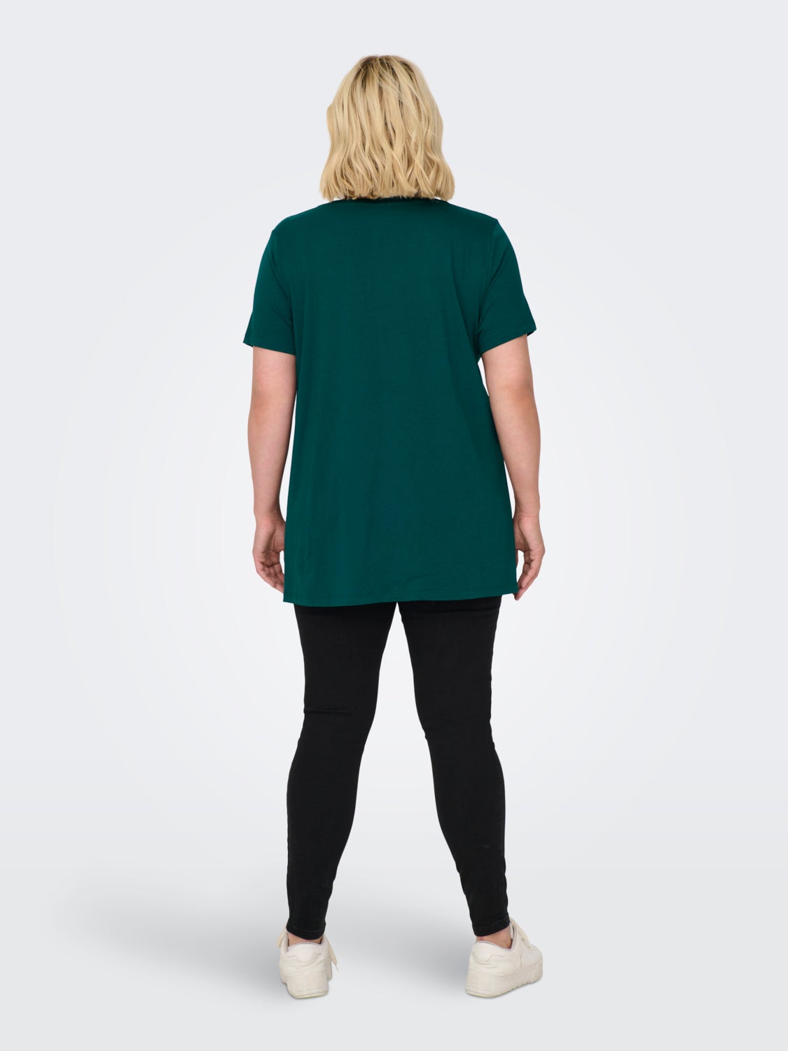 Curvy V-neck t-shirt