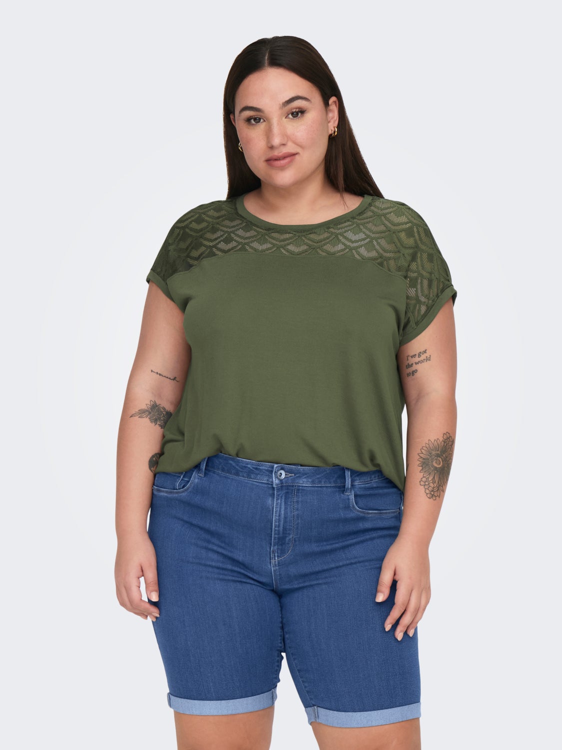 Curvy lace detail Top