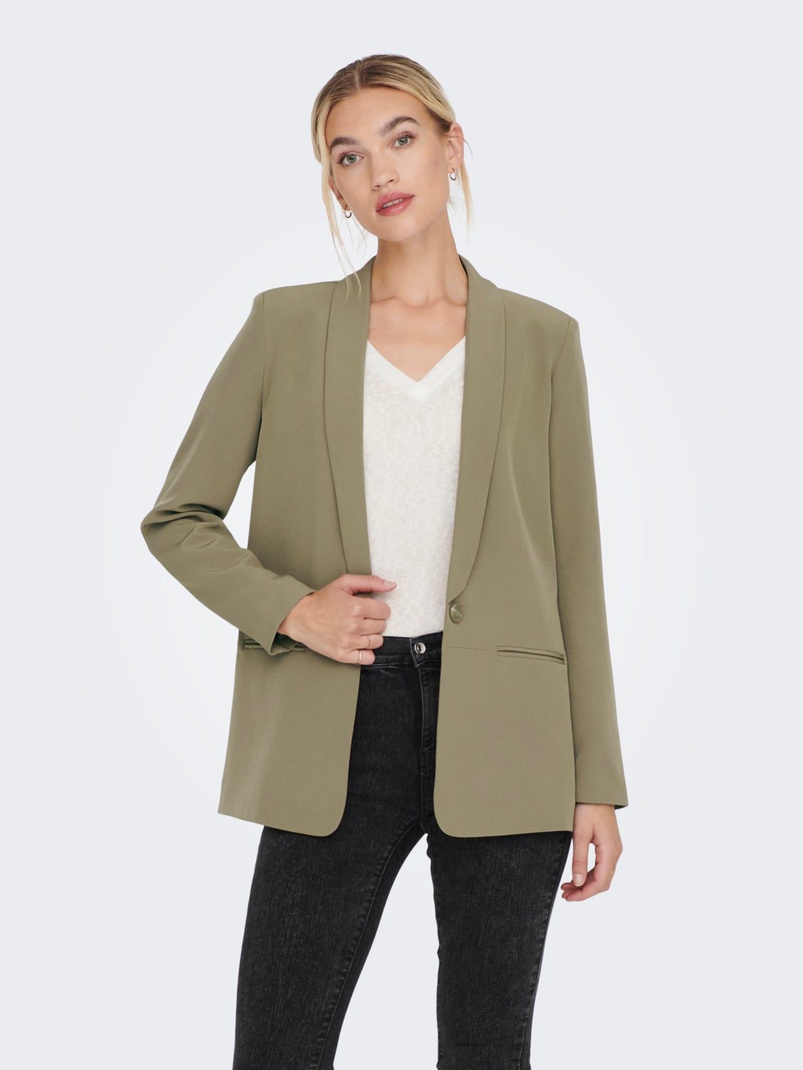 Classic box fit blazer
