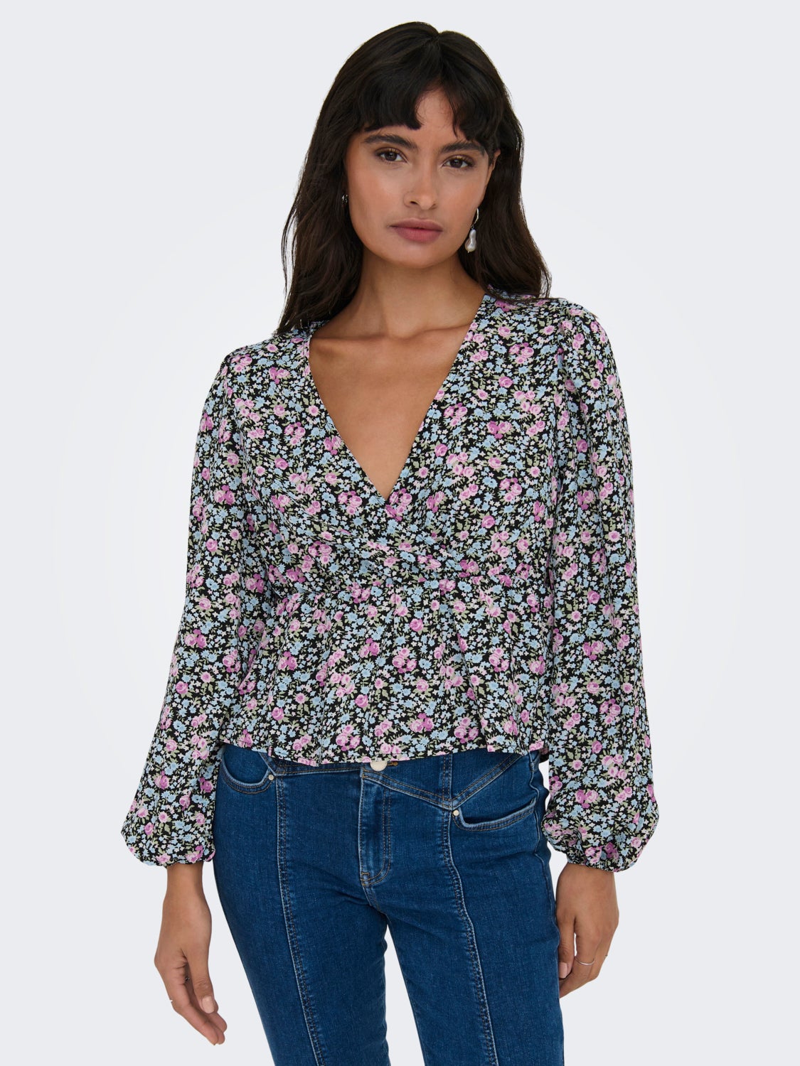 petite v-neck top