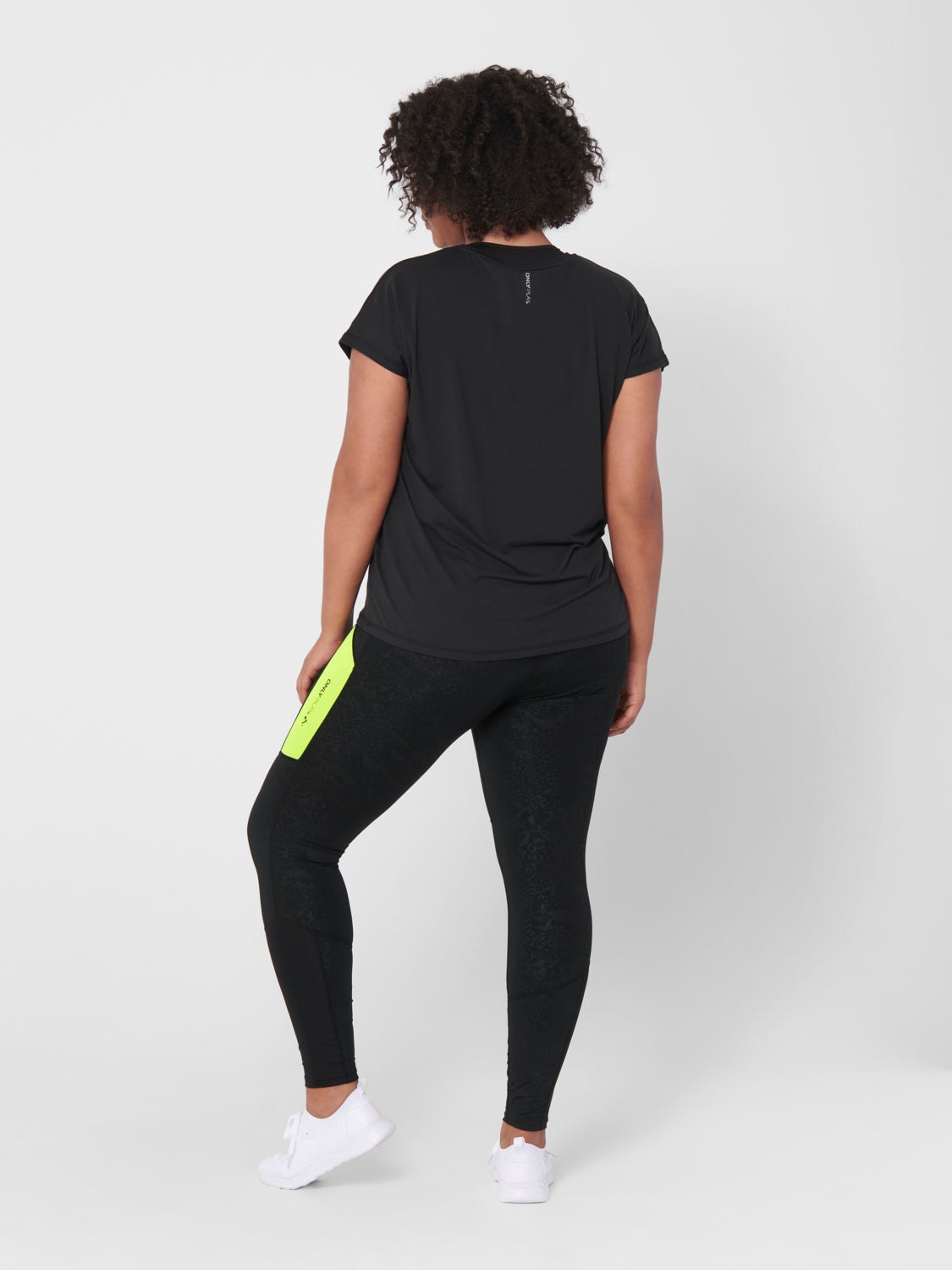 Curvy training t-shirt
