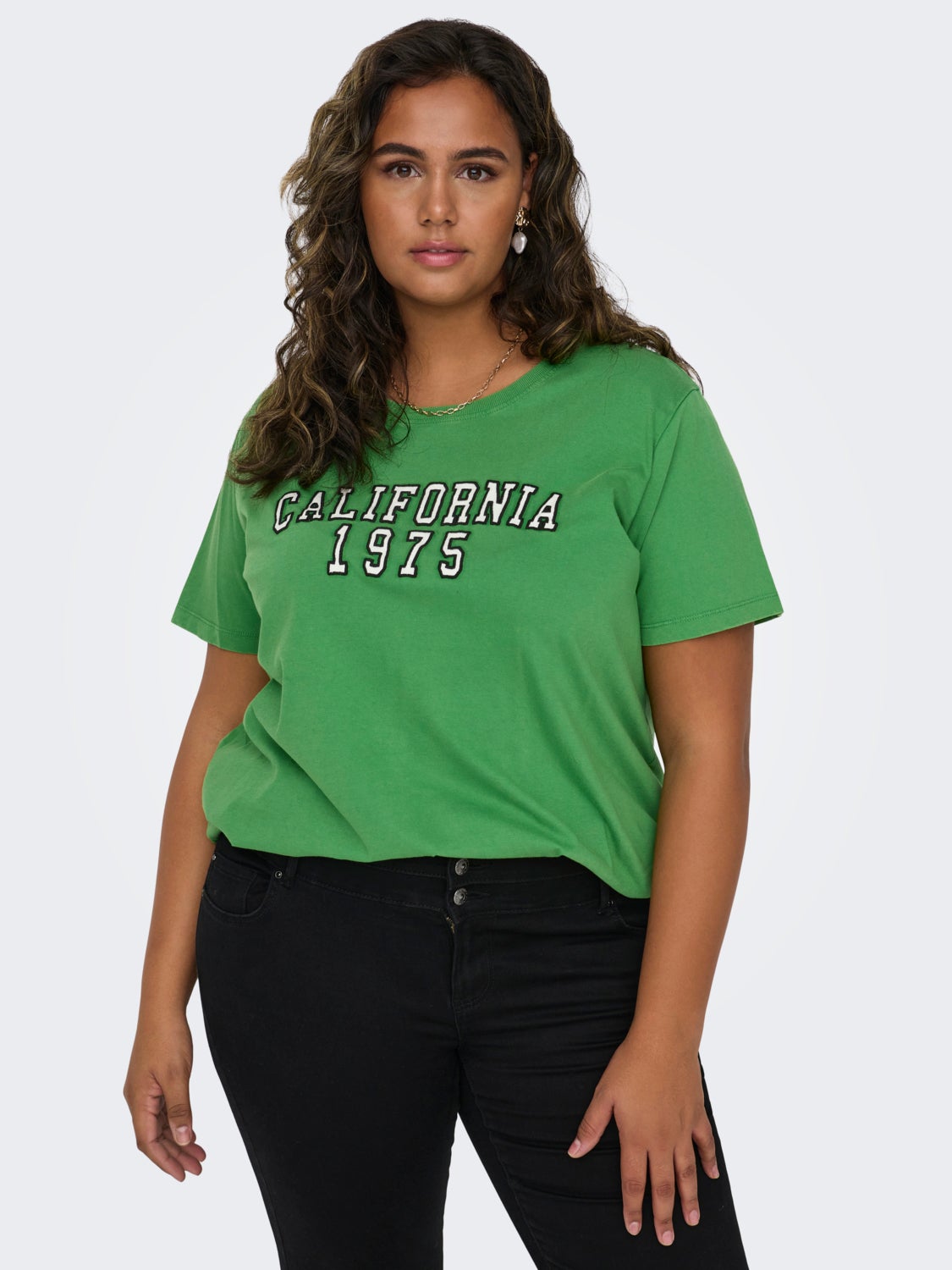 Curvy o-neck t-shirt