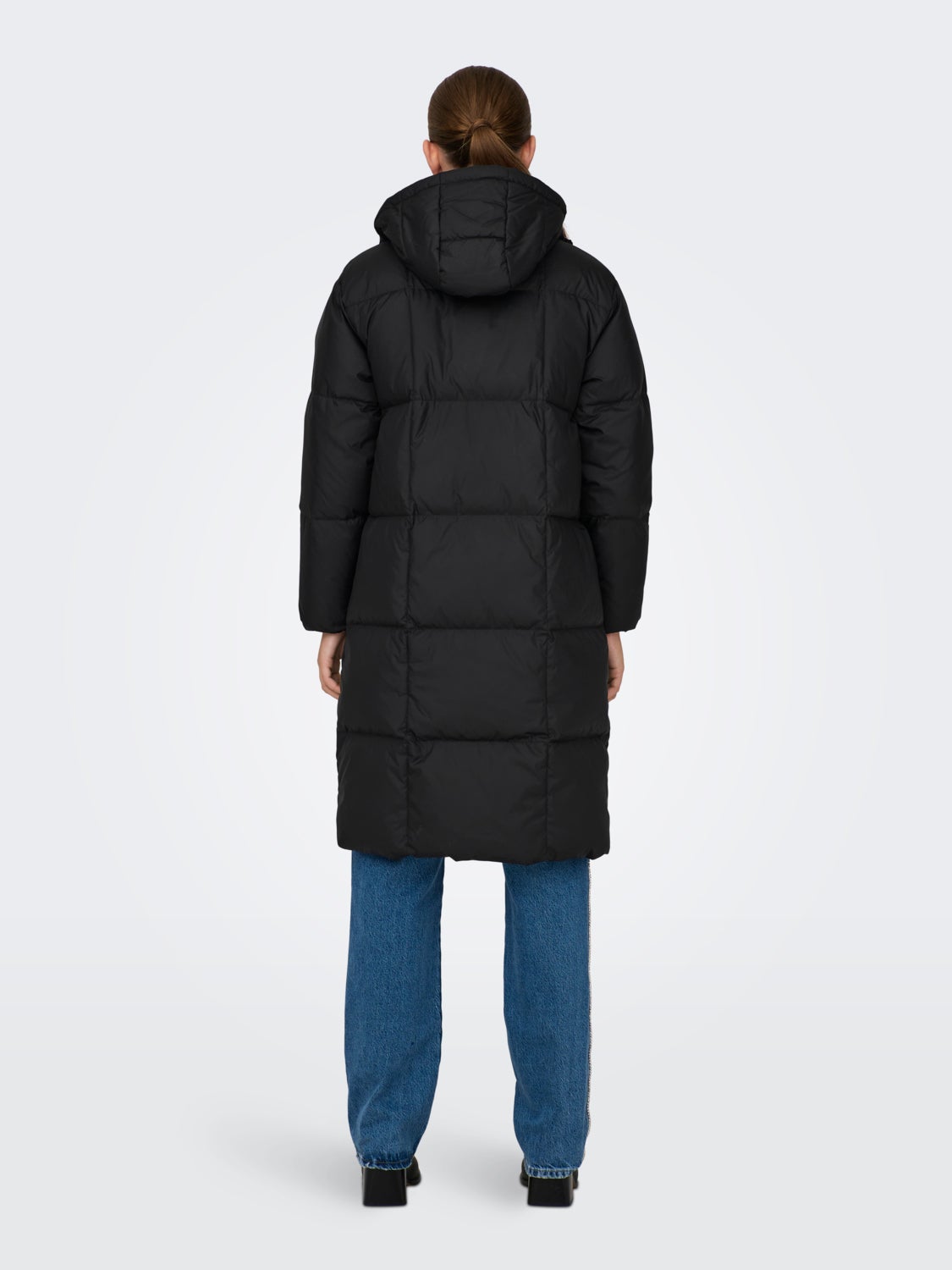 Hooded puffer jacket