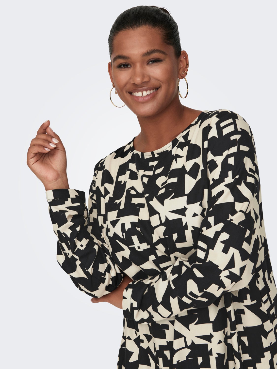 Curvy printed midi dress