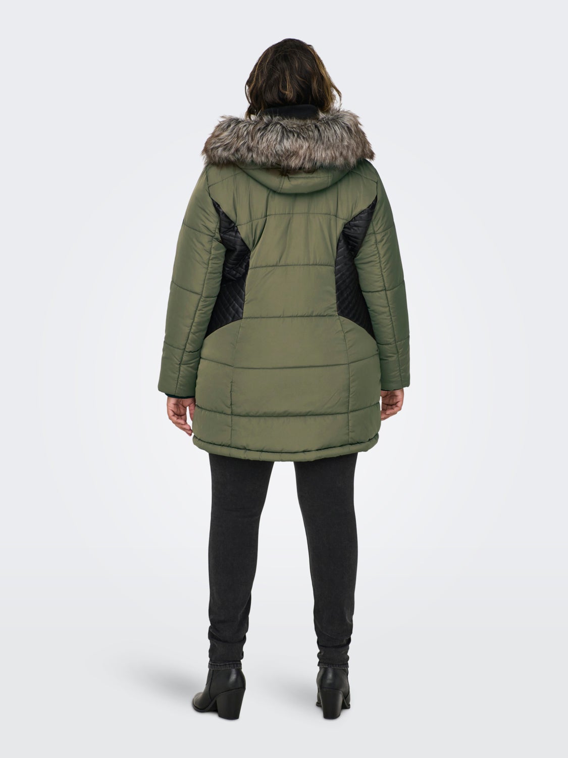 Curvy quiltet jacket