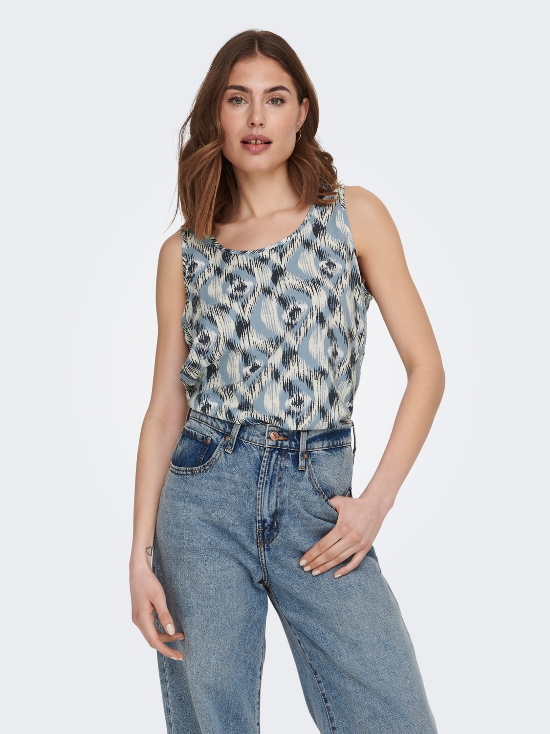 Regular Fit O-Neck Top