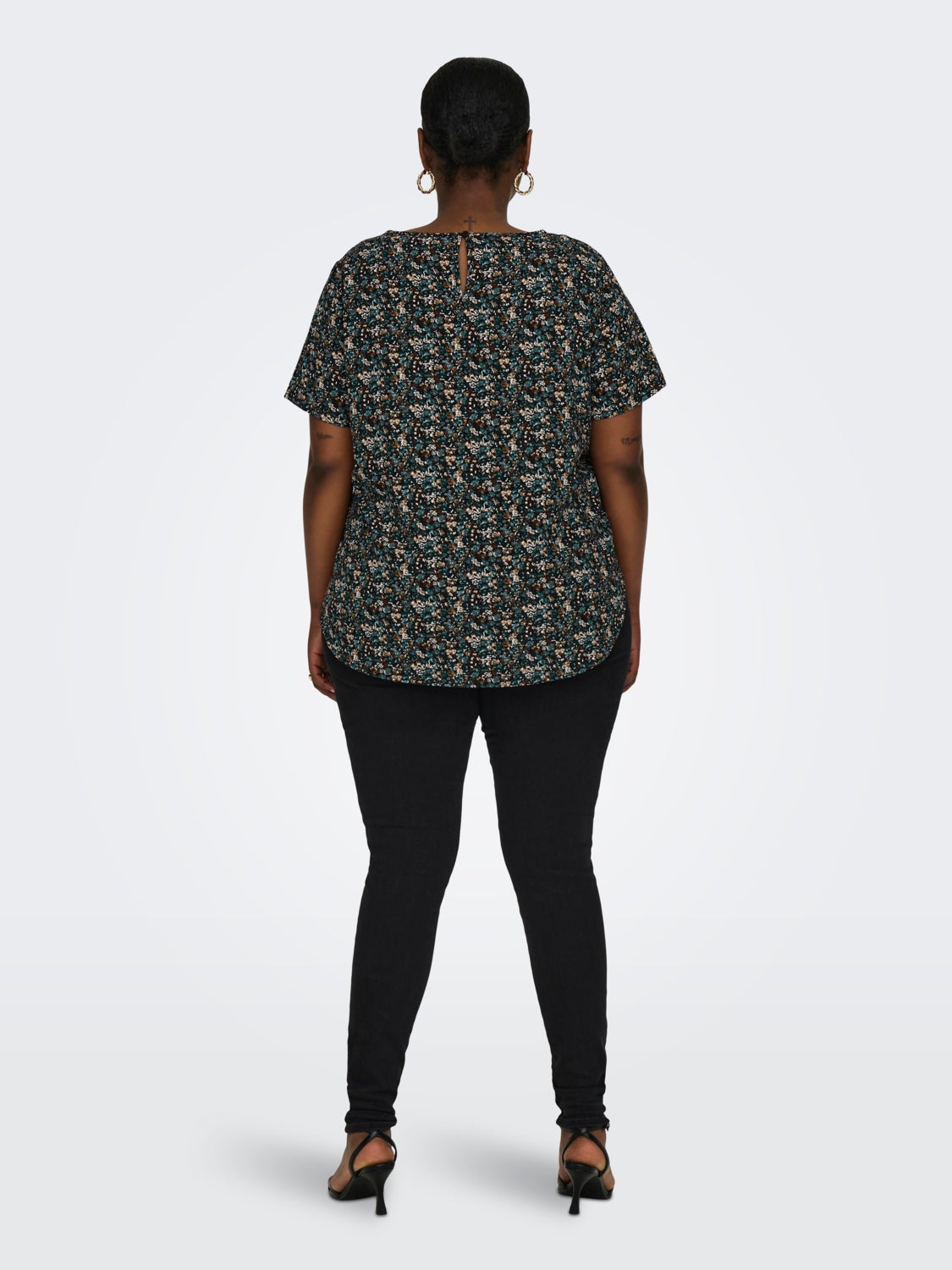 Curvy short sleeve Top