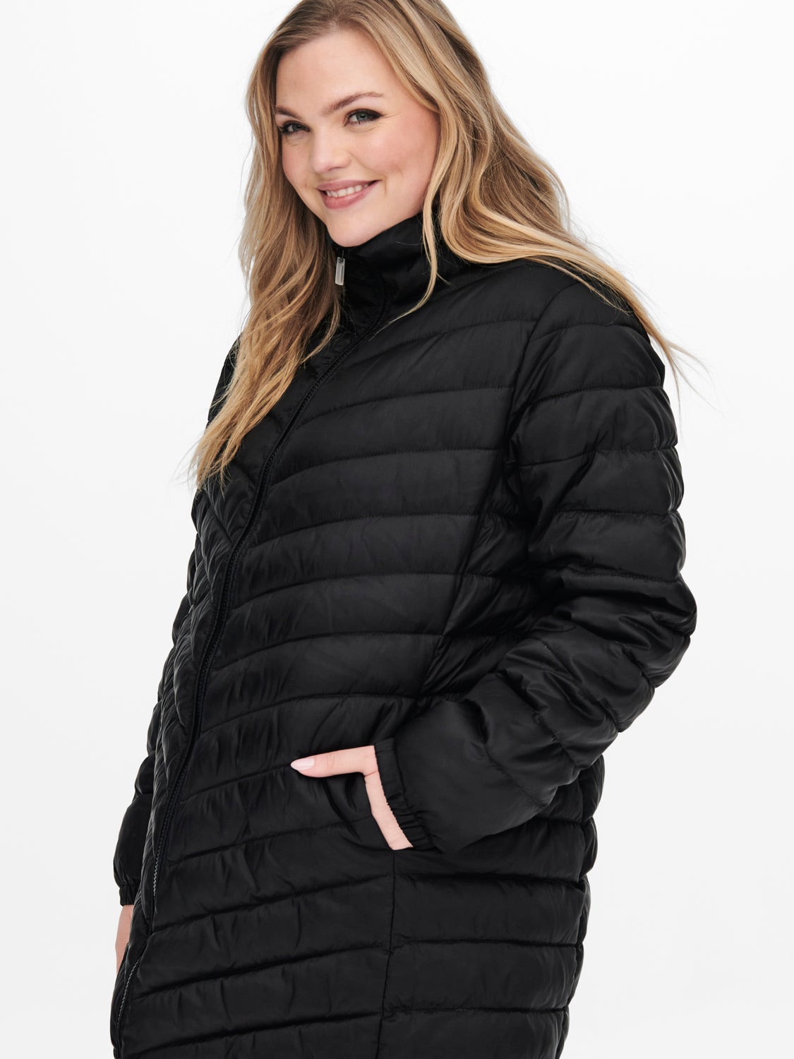 Curvy quilted coat