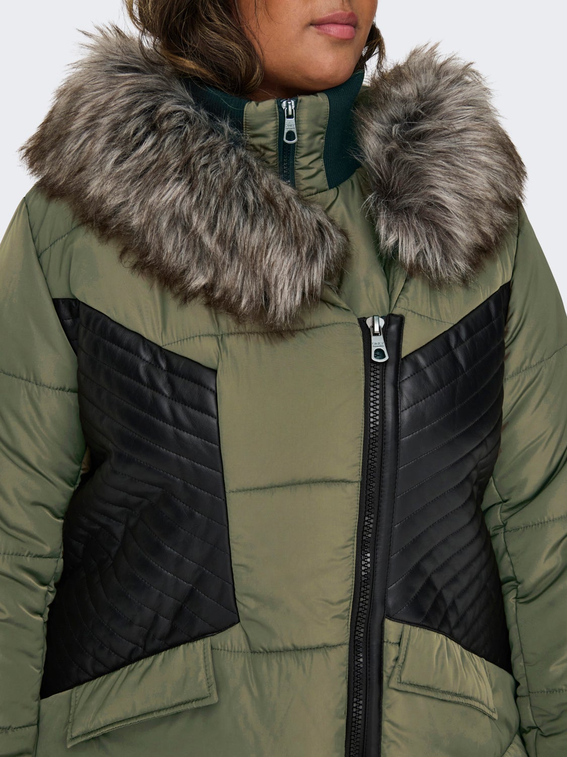 Curvy quiltet jacket