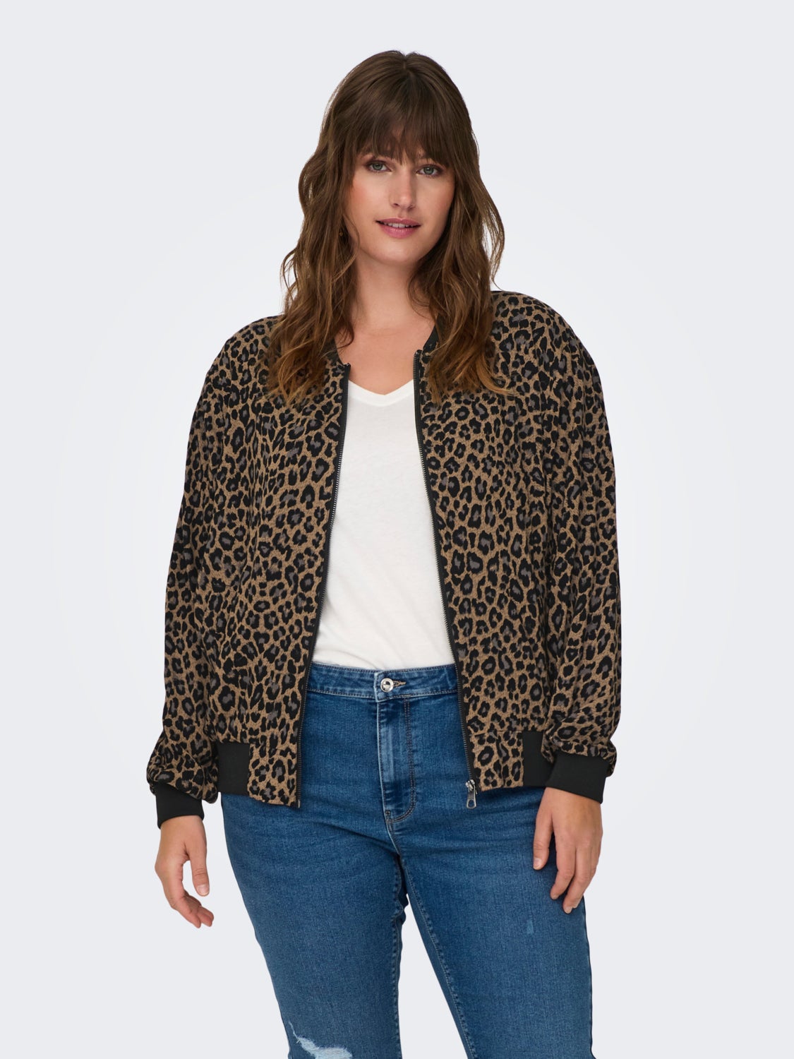 Curvy bomber jacket