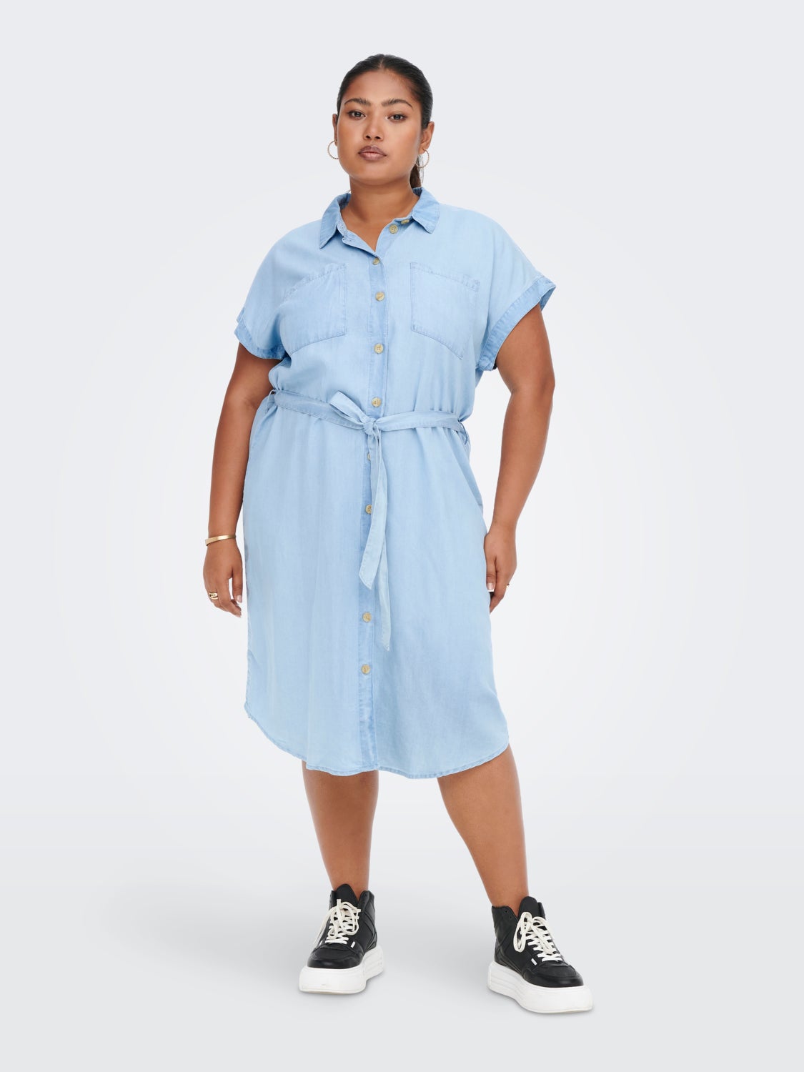 Curvy solid colored Shirt dress