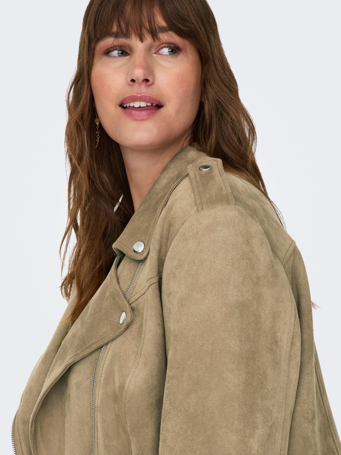 Curvy faux leather jacket