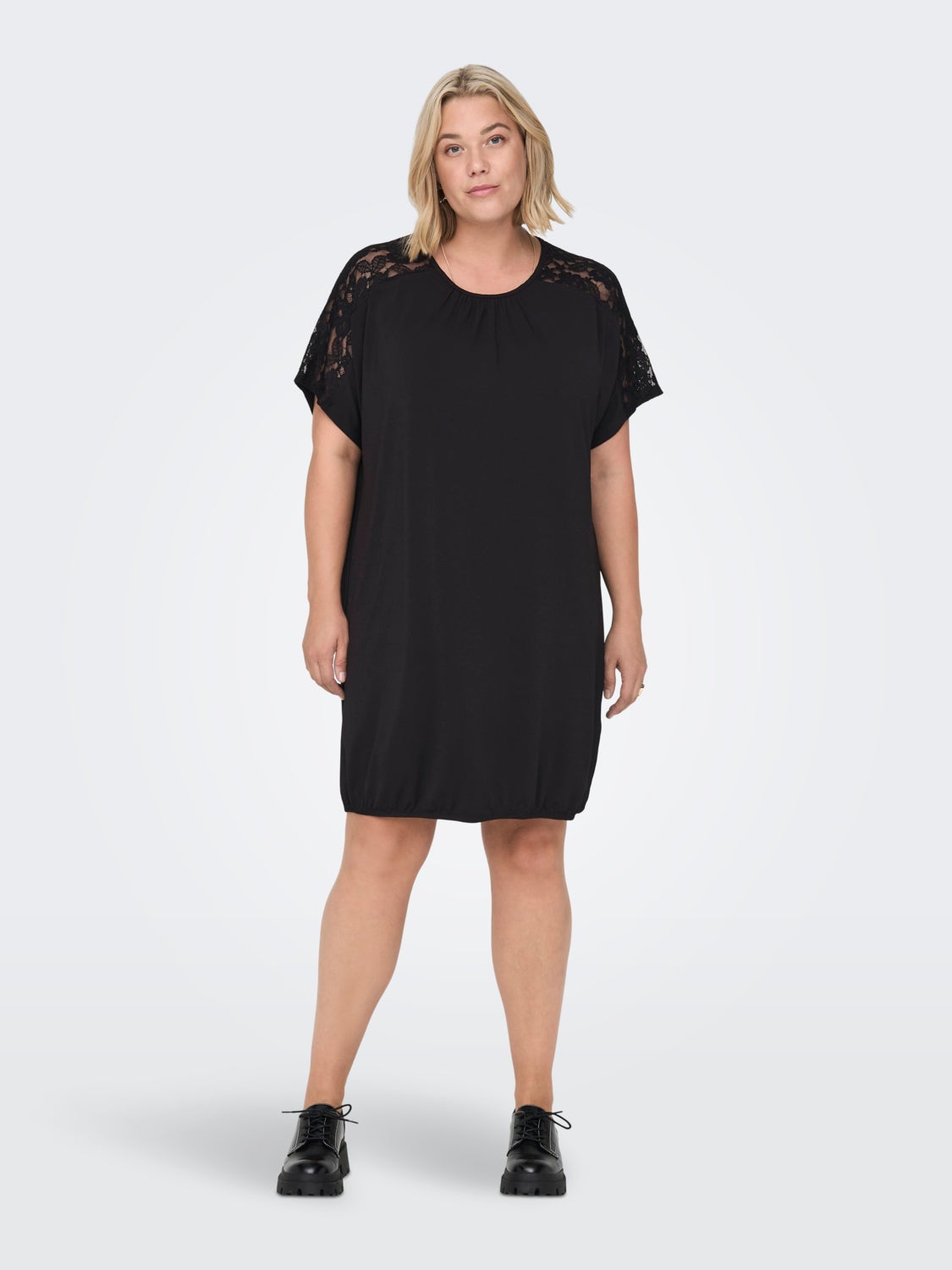 Curvy Lace Detail Dress