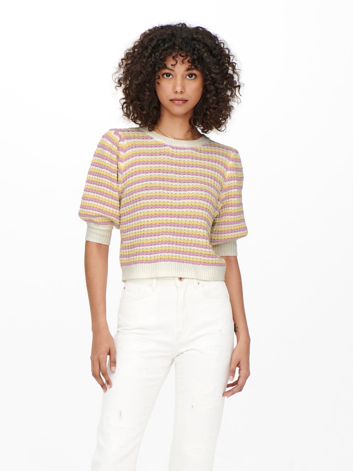 2/4 sleeved Knitted Pullover