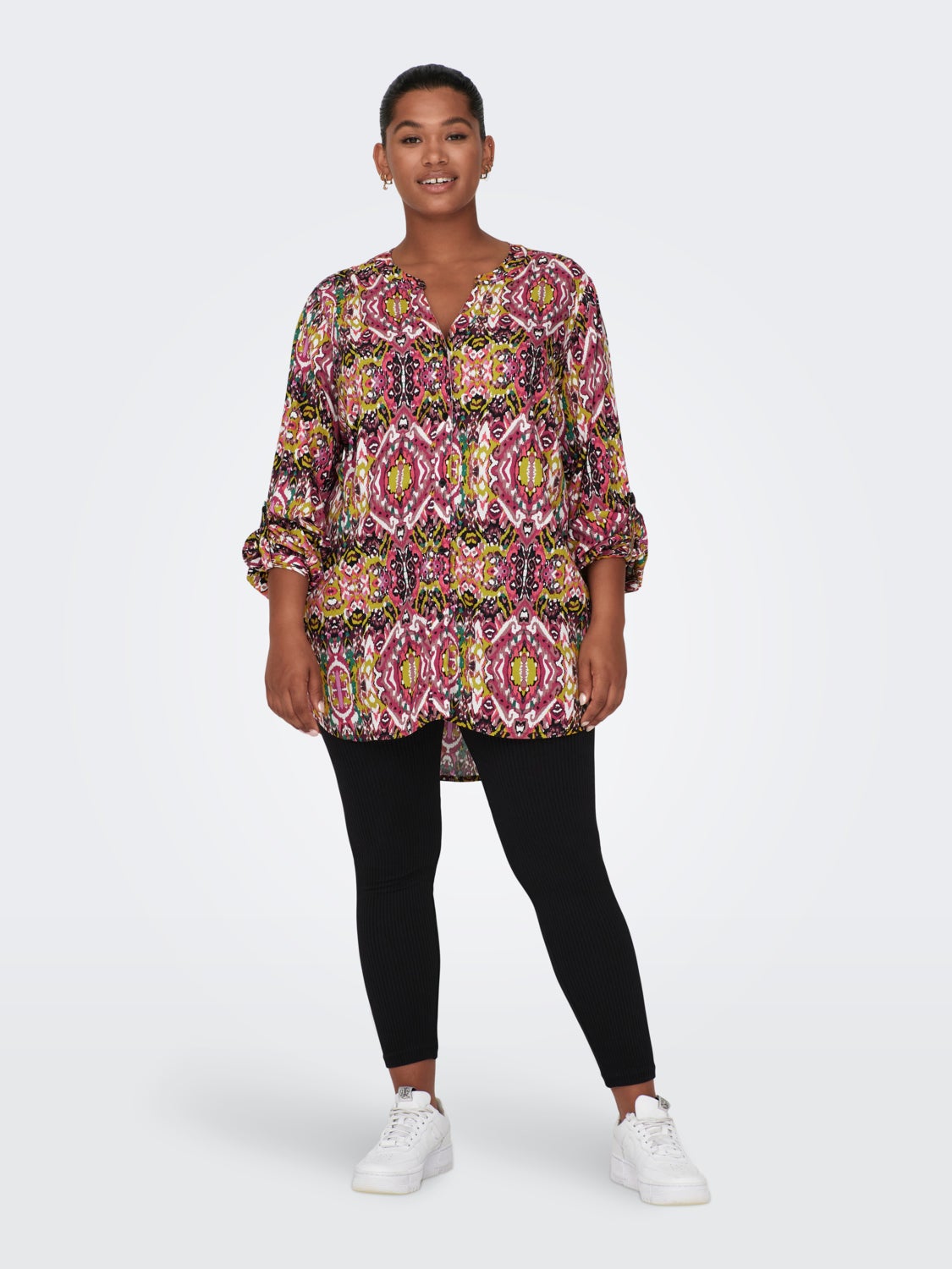 Curvy viscose shirt