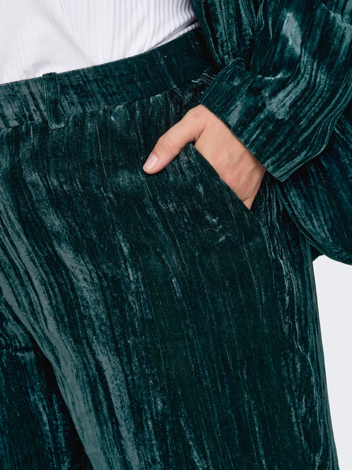 Curvy Velvet Trousers