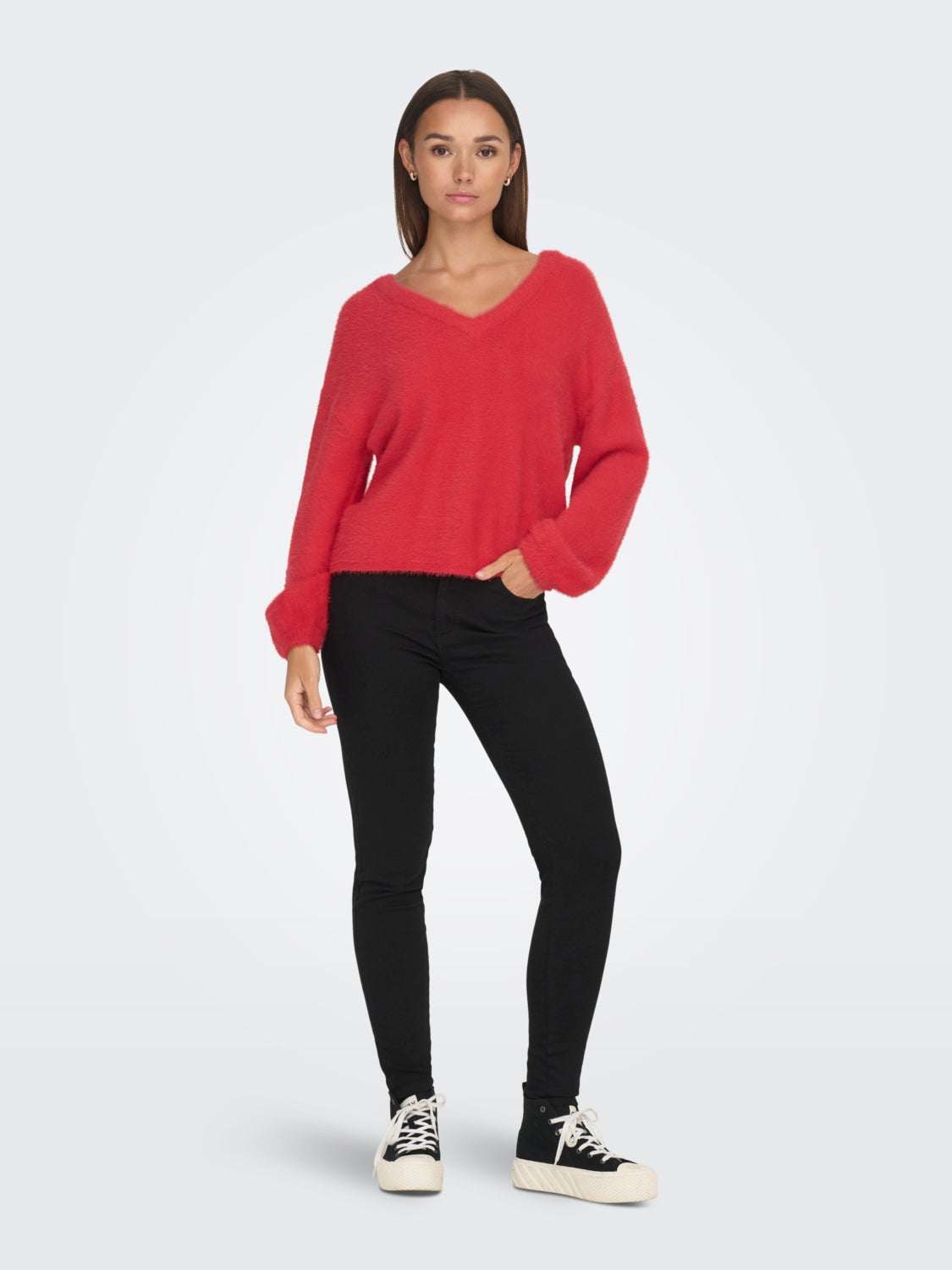 V-neck knitted pullover