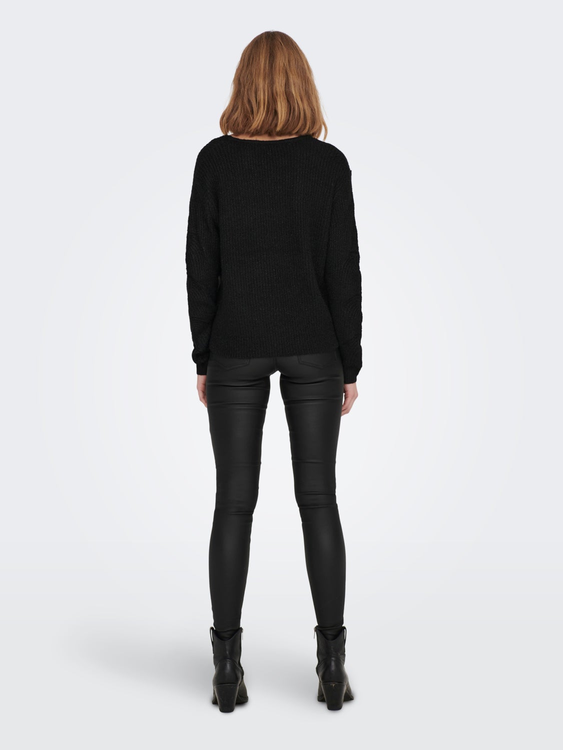 Knitted pullover with pattern