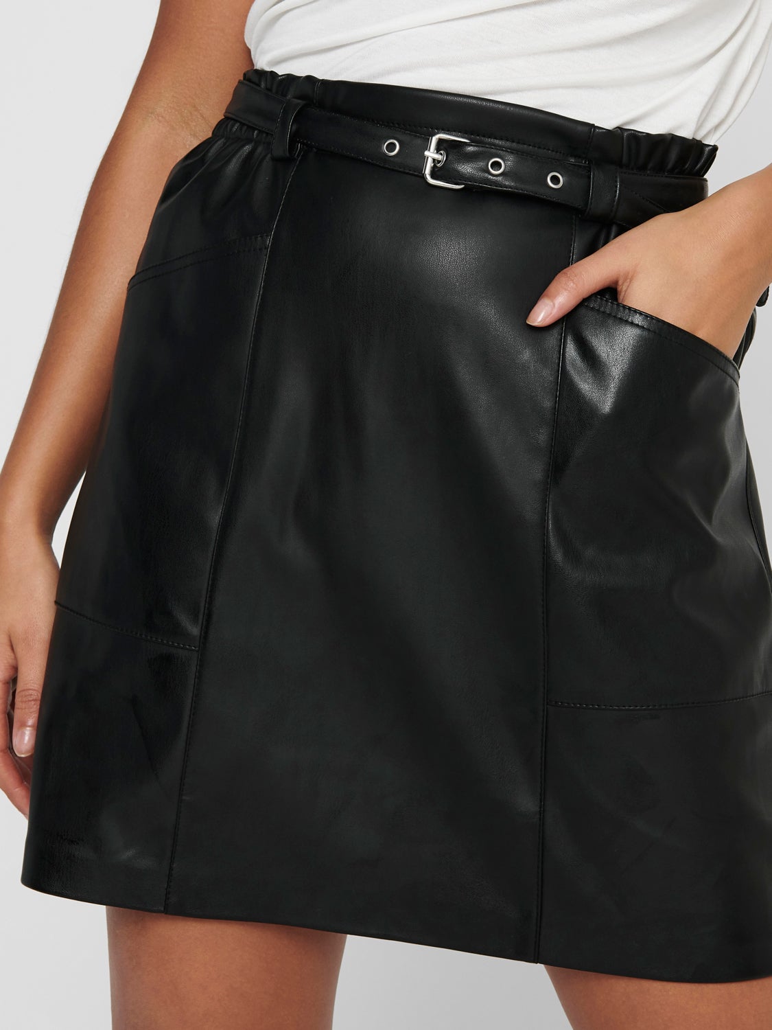 Faux leather Skirt