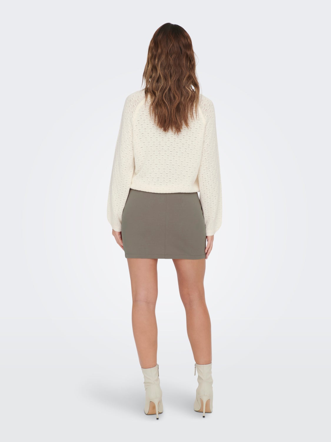 Mid waist Short skirt