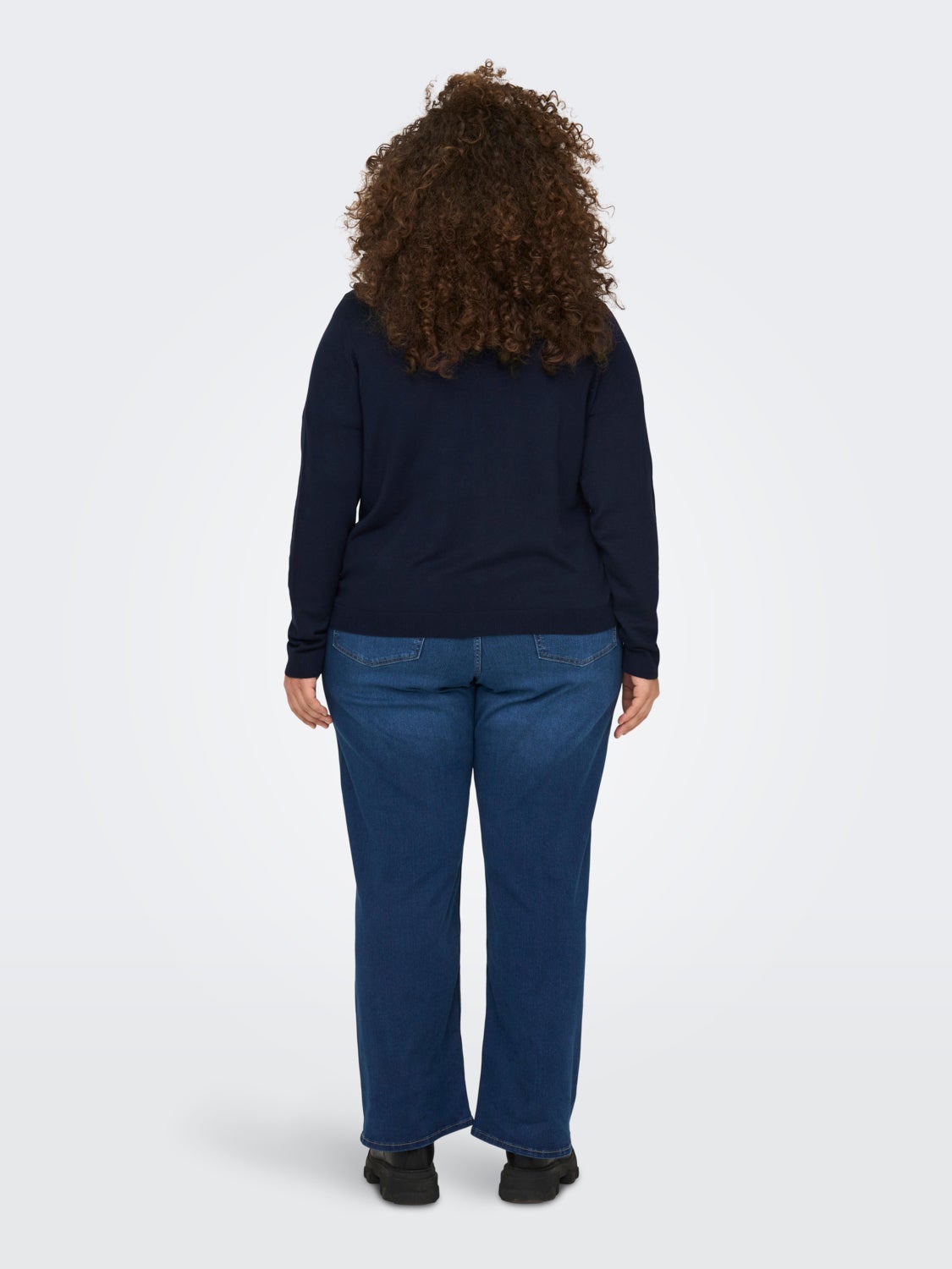 Curvy Solid Knitted Cardigan