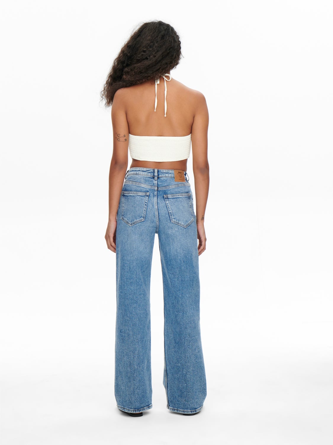 Regular Fit Halter neck Top