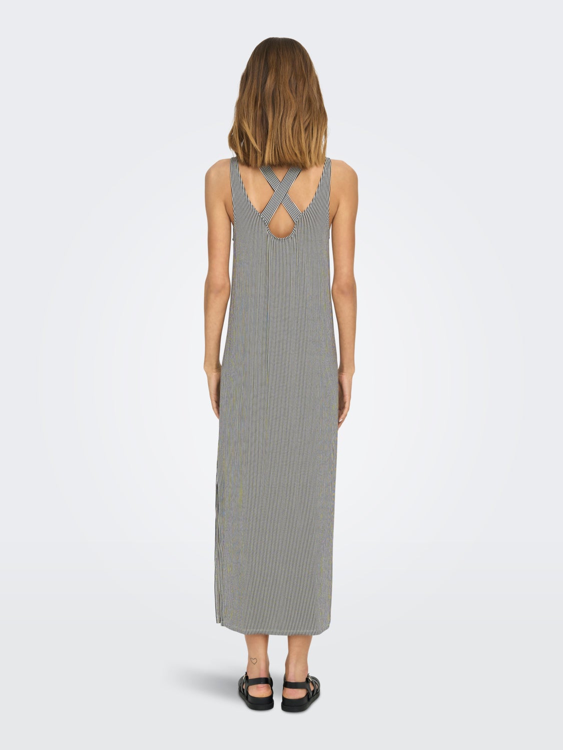 Maxi Dress With Back Detail