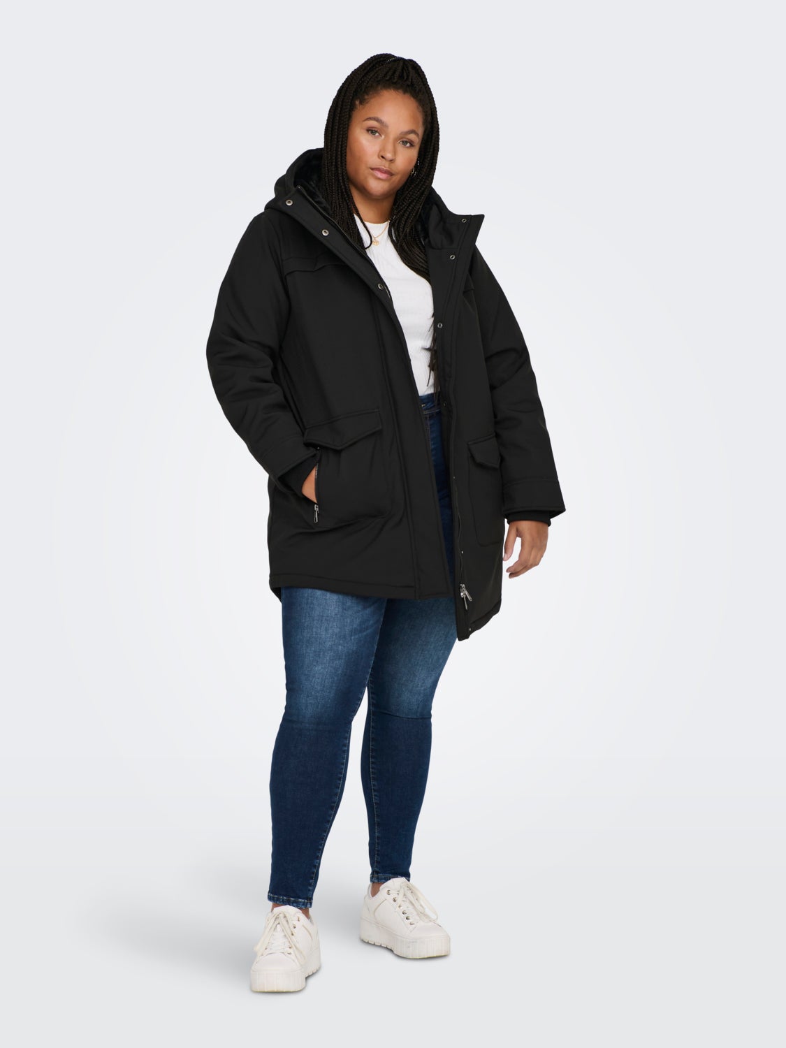 Curvy lined Parka