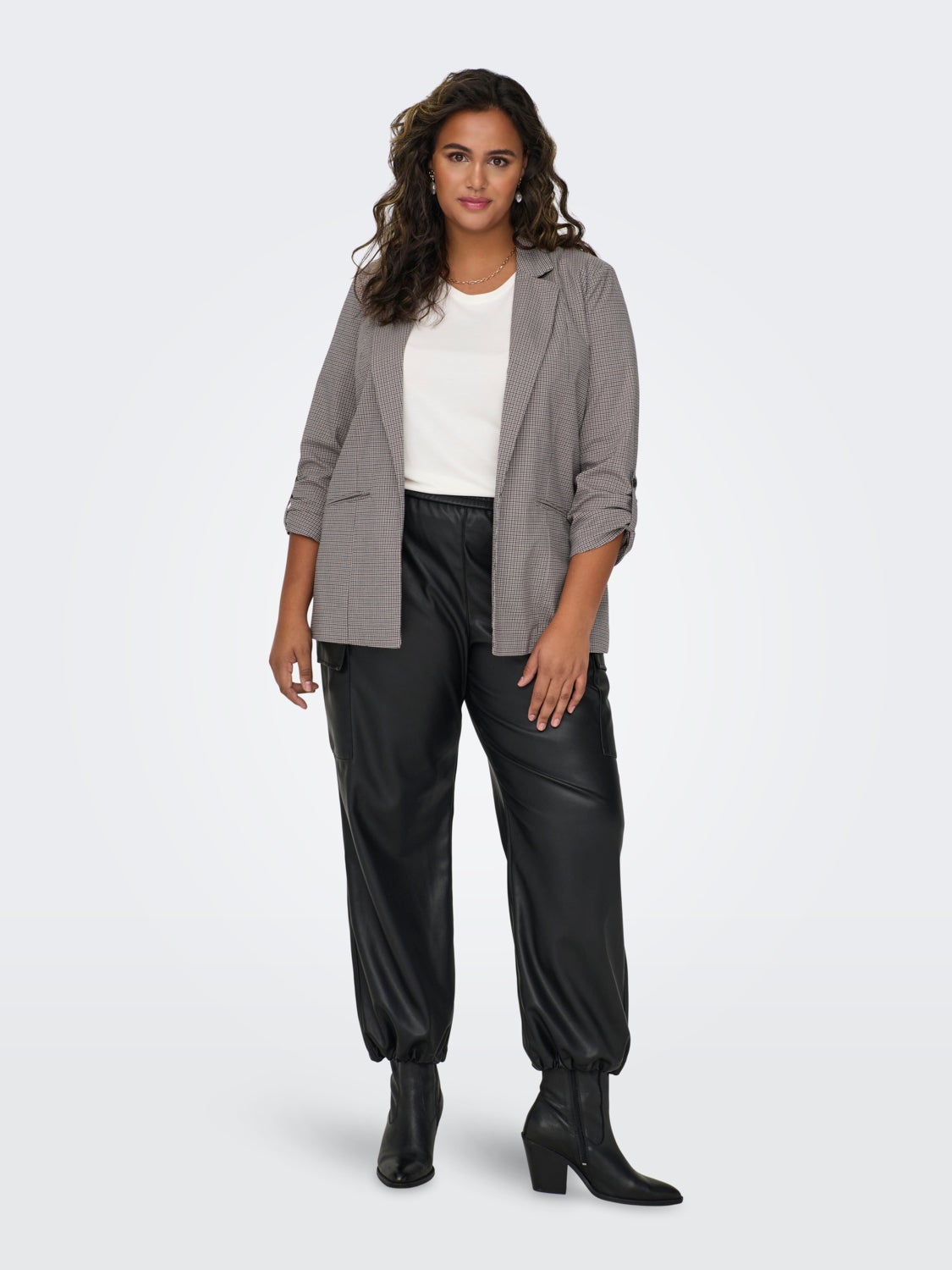 Curvy classic blazer